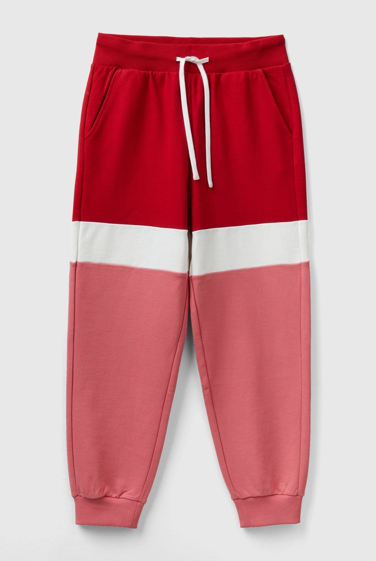 يونايتد كولورز اوف بينيتون بنطلون رياضي مخطط بالعرض مع رباط خصر