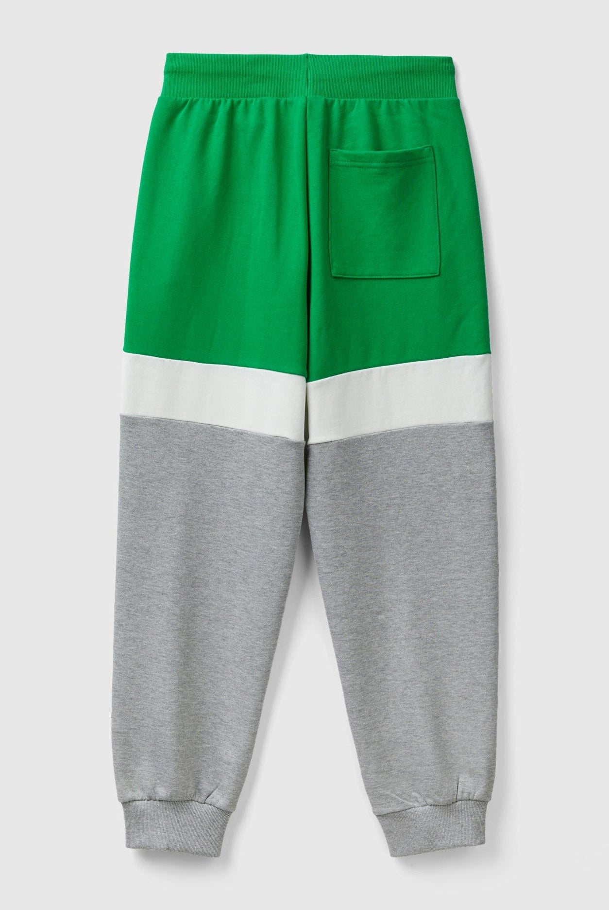 يونايتد كولورز اوف بينيتون بنطلون رياضي مخطط بالعرض مع رباط خصر