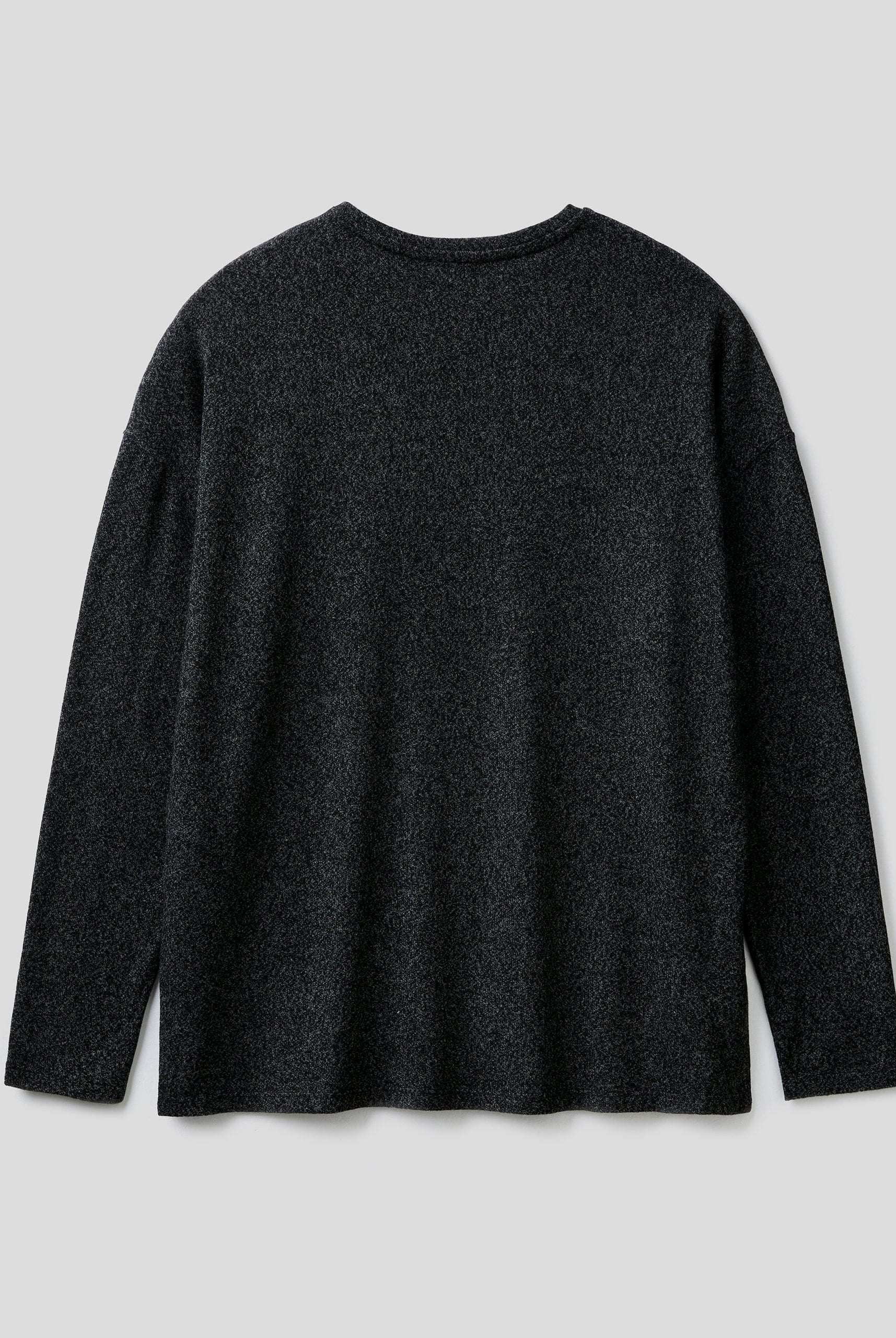 يونايتد كولورز اوف بينيتون تيشيرت نسائي طويل الأكمام من الفيسكوز المطاطي