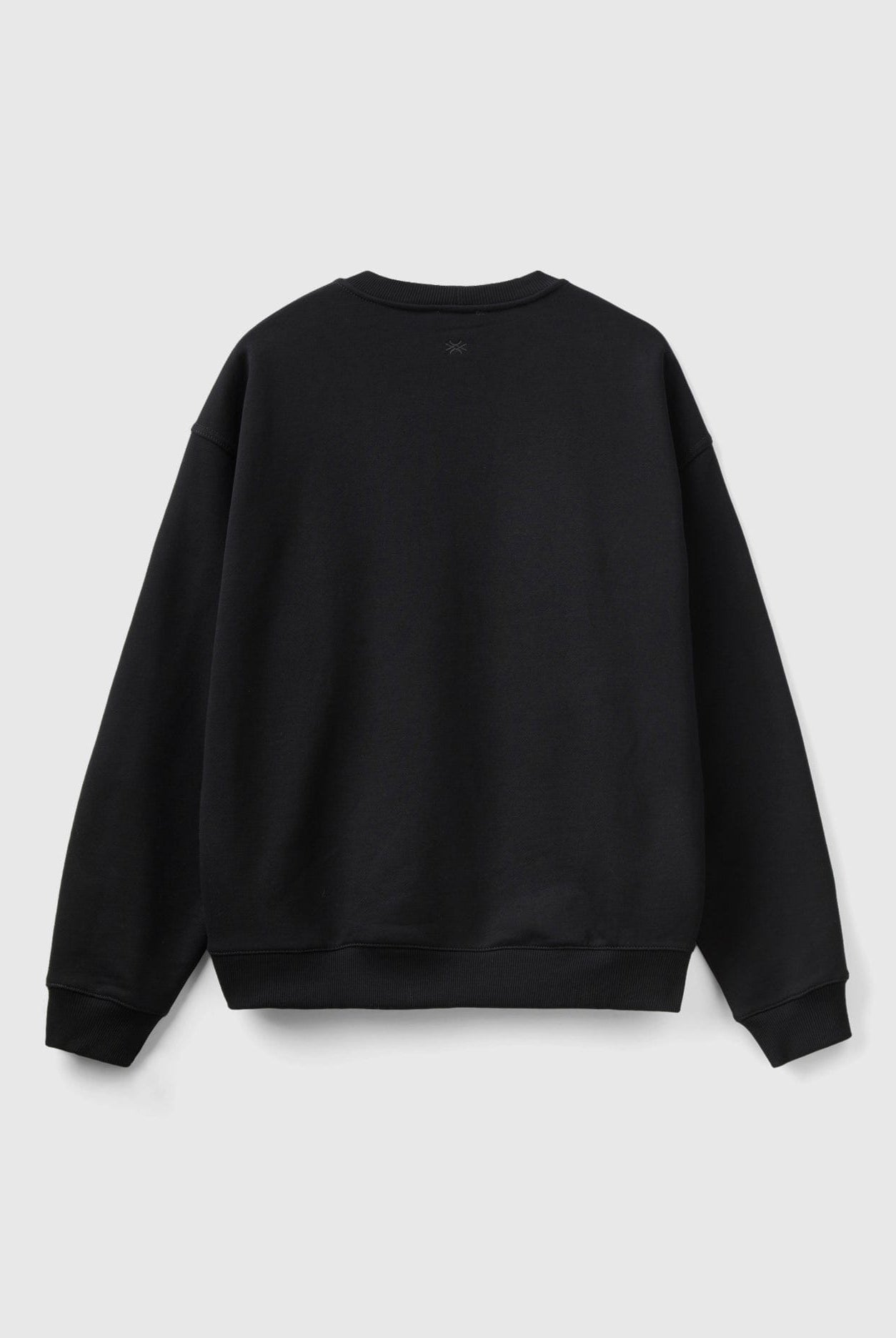 يونايتد كولورز اوف بينيتون سويت شيرت بطباعة أرنب أمامية كم طويل نسائي