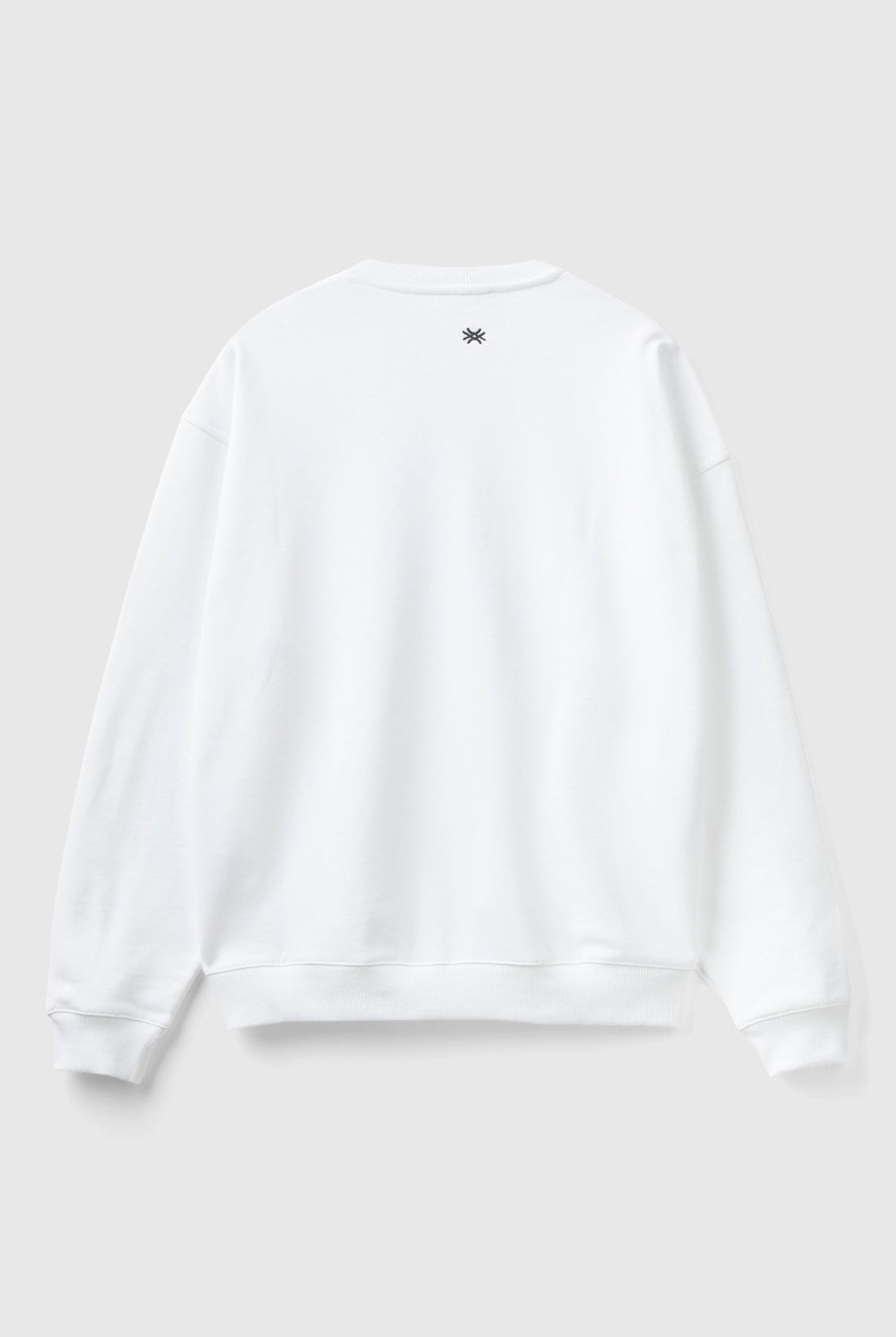 يونايتد كولورز اوف بينيتون سويت شيرت بطباعة أرنب أمامية كم طويل نسائي