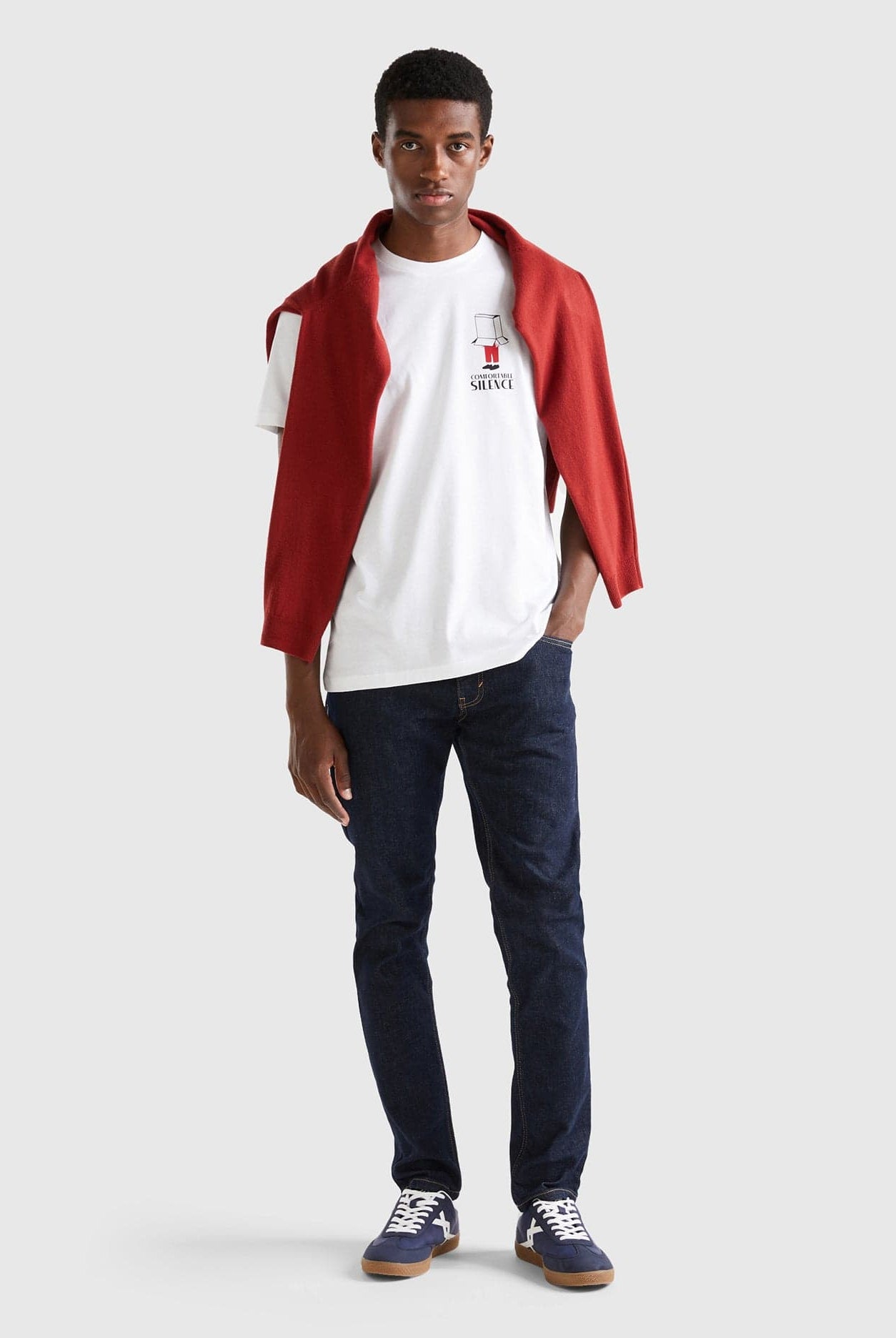 يونايتد كولورز اوف بينيتون تيشيرت شبابي بأكمام قصيرة وطباعة