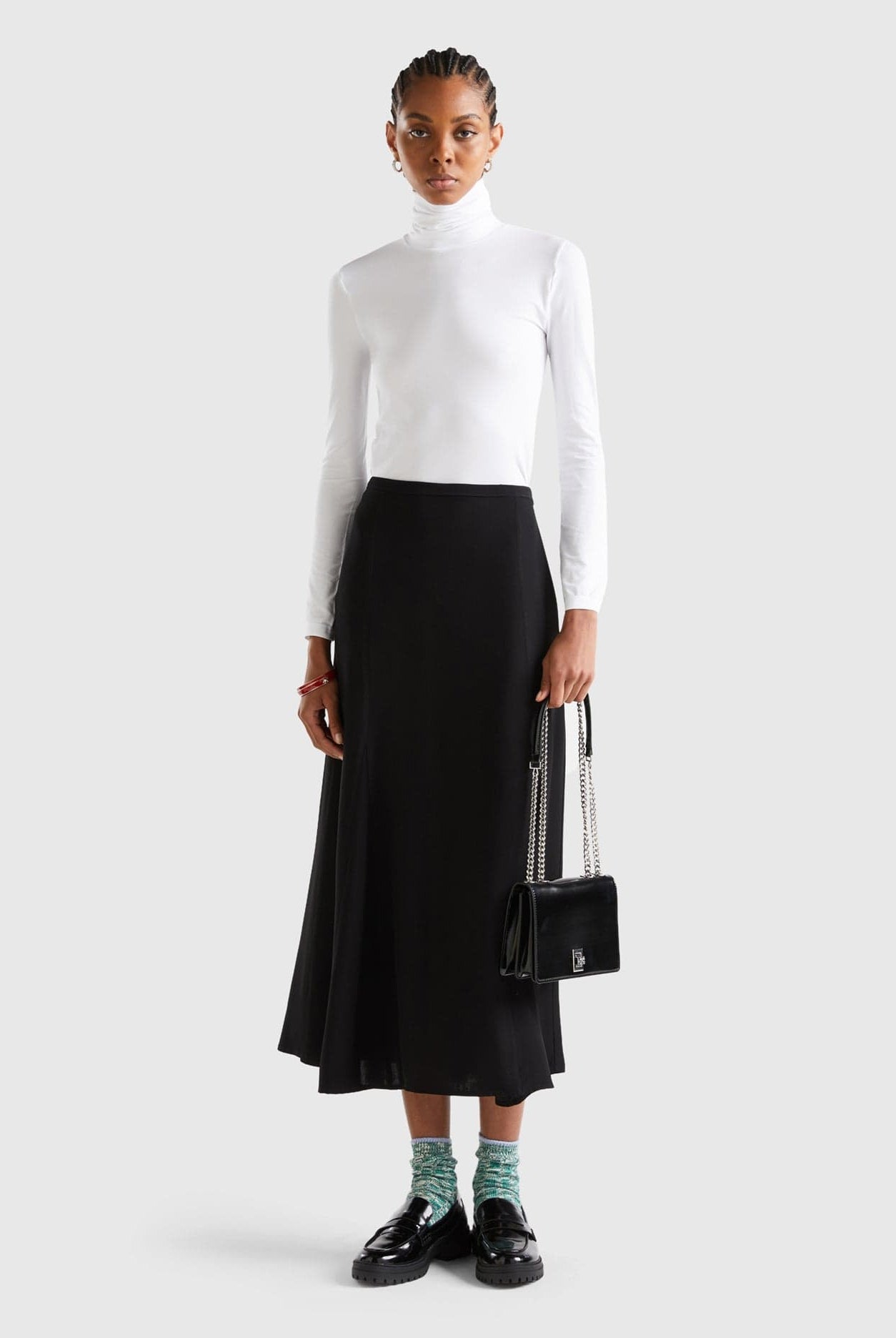 يونايتد كولورز اوف بينيتون تنورة ميدي نسائي ساتان