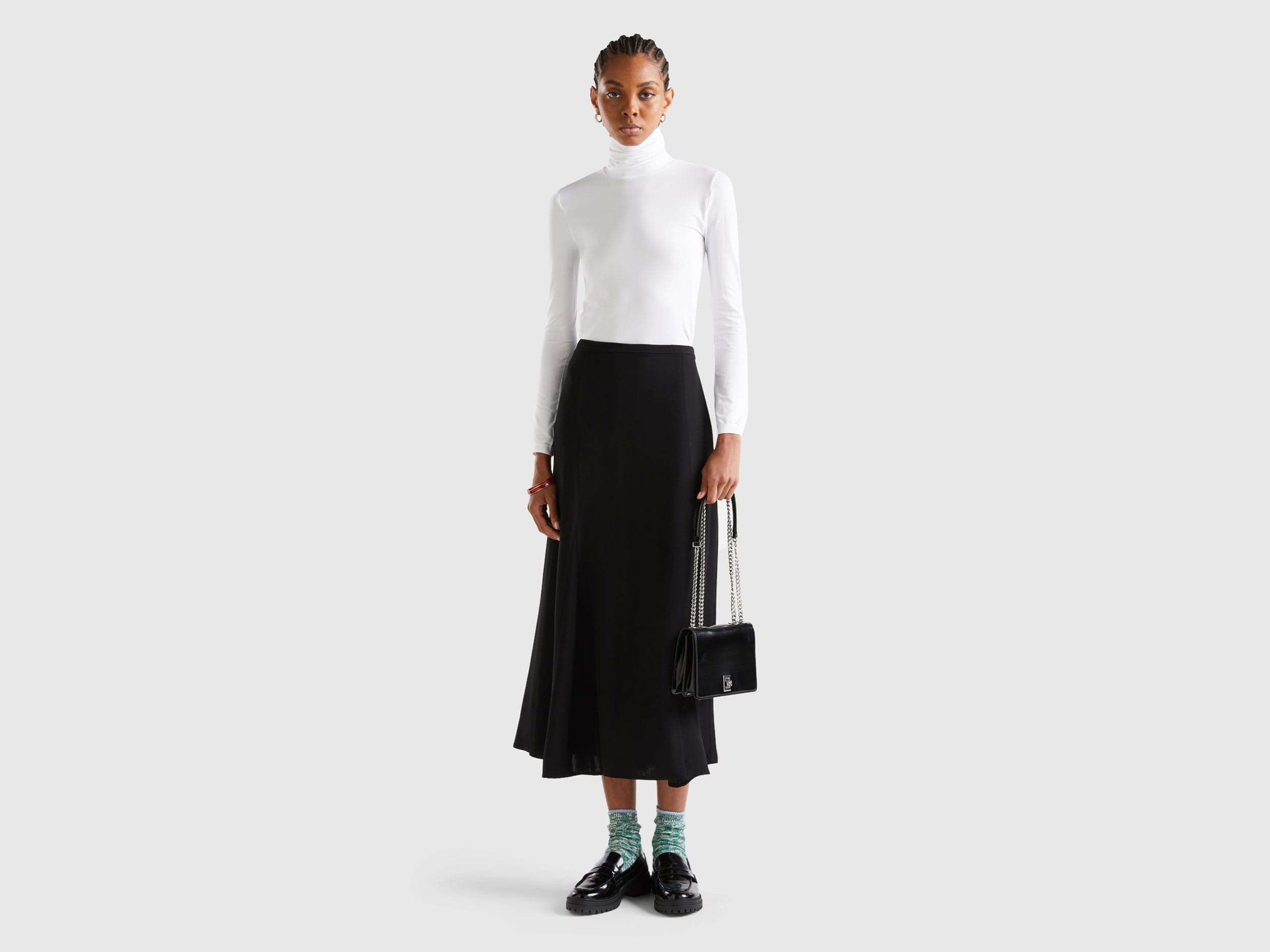 يونايتد كولورز اوف بينيتون تنورة ميدي نسائي ساتان