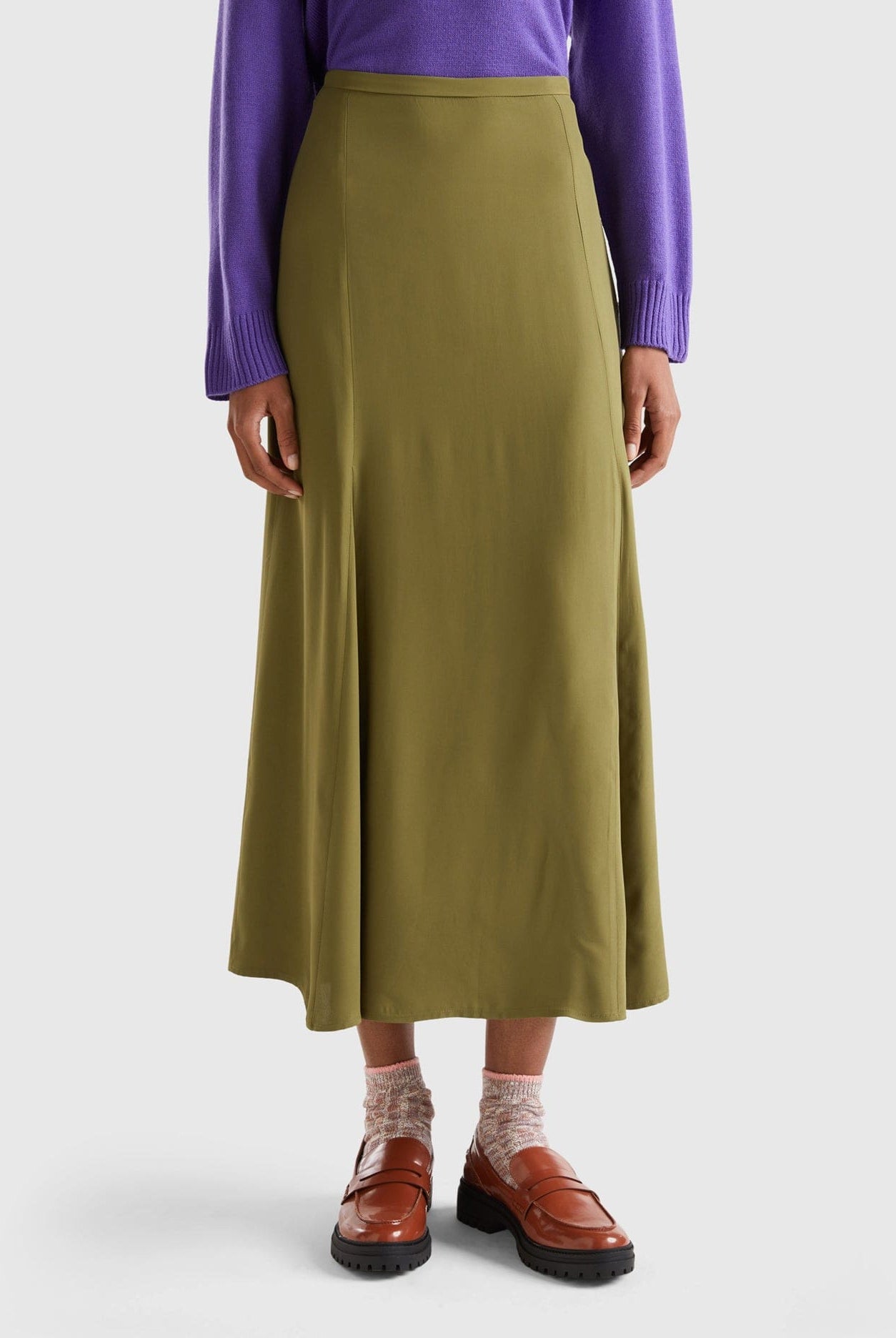 يونايتد كولورز اوف بينيتون تنورة ميدي نسائي ساتان