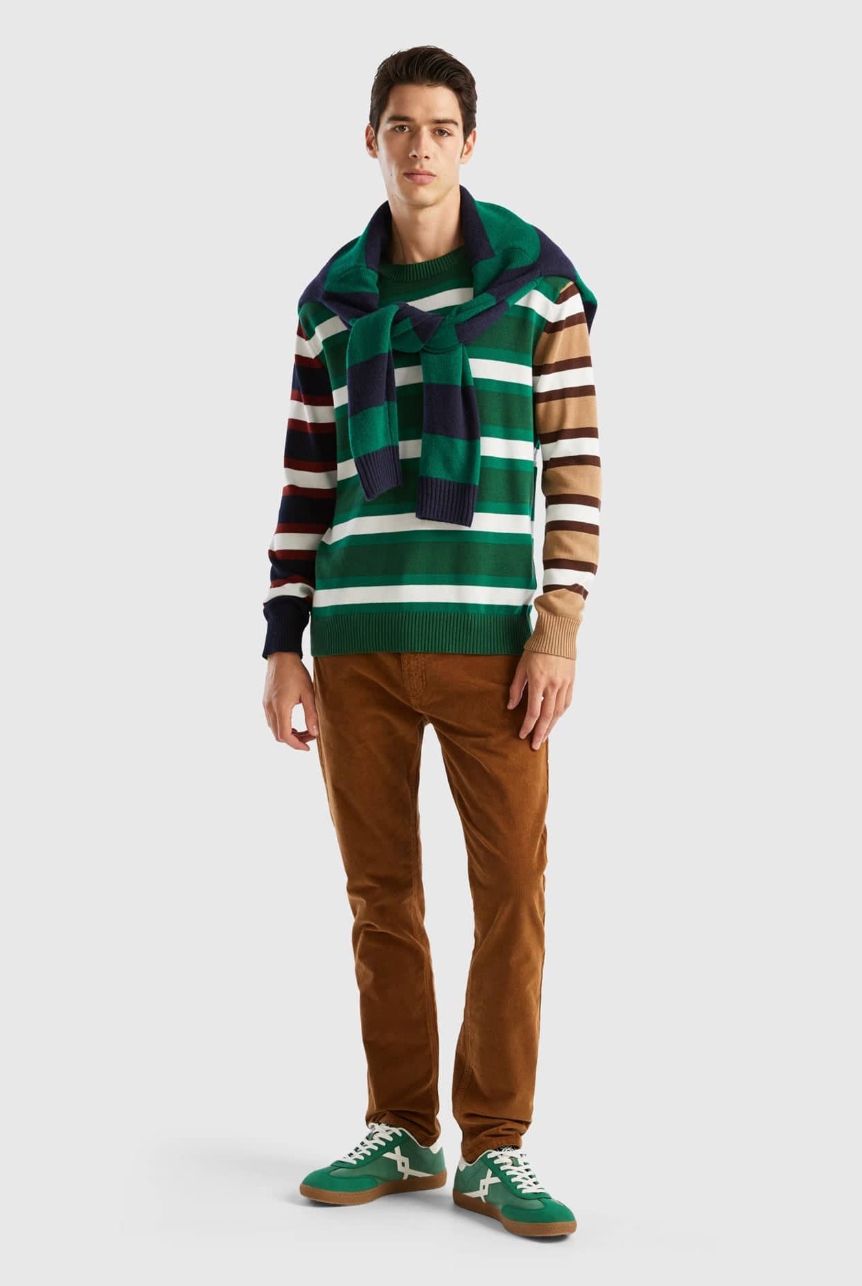 يونايتد كولورز اوف بينيتون بنطلون جيب قطيفة بخمسة جيوب نسائي