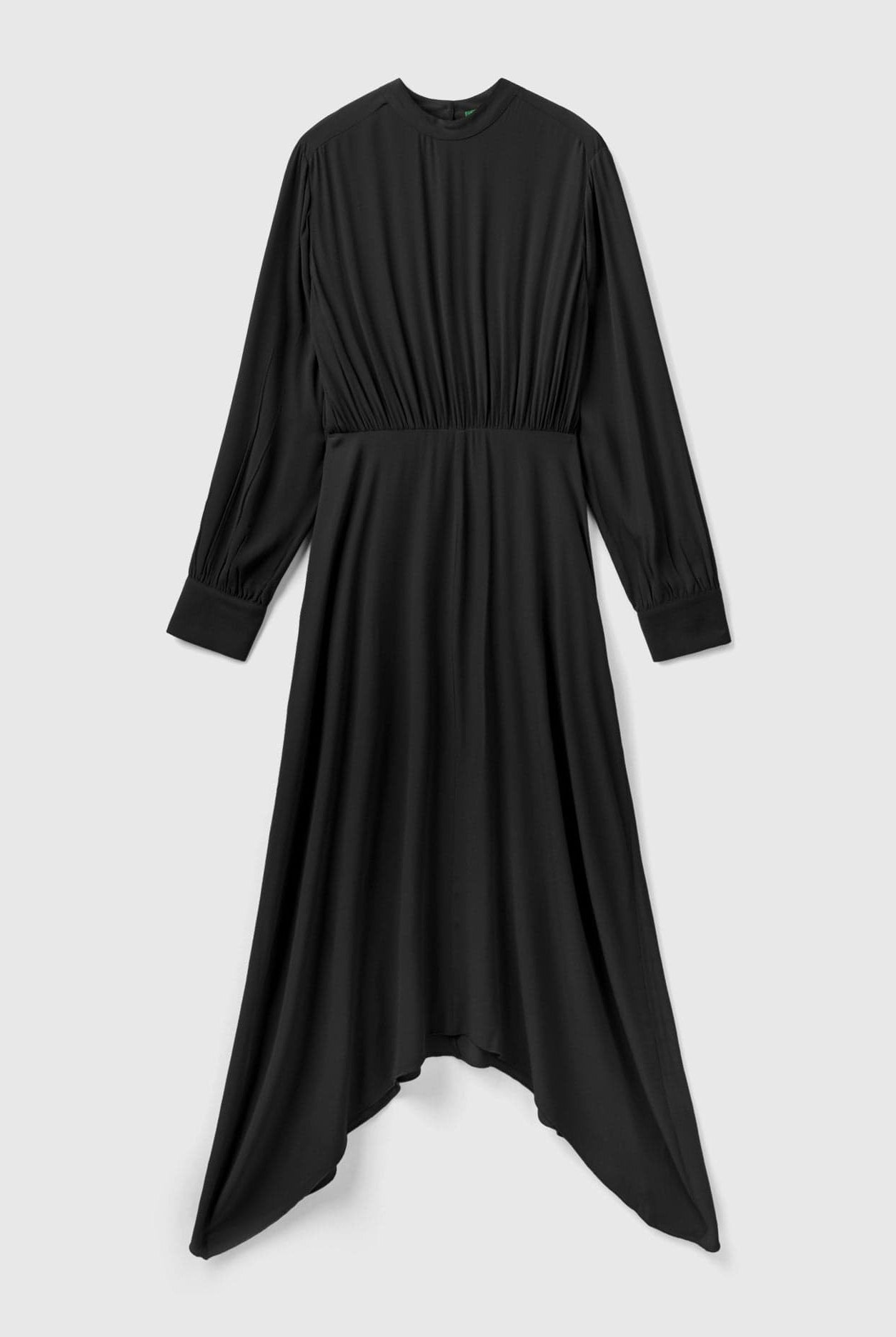 يونايتد كولورز اوف بينيتون فستان طويل من الفسكوز الفائق السلاسة