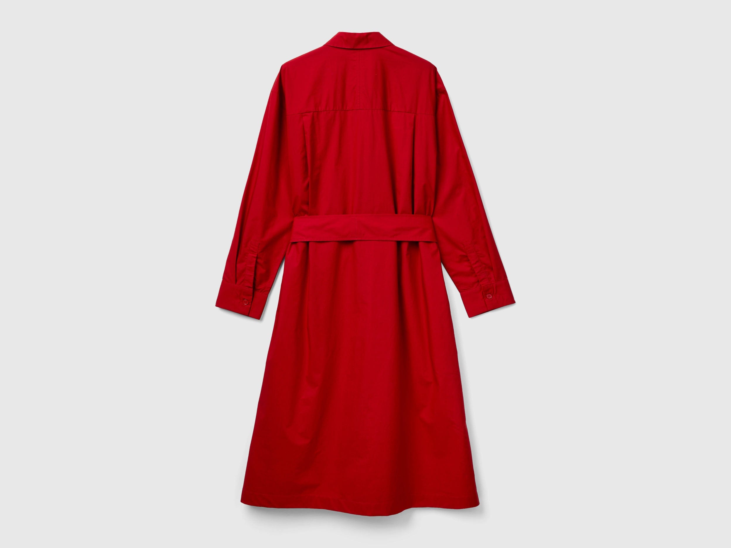 يونايتد كولورز اوف بينيتون فستان نسائي قميص ميدي مع حزام عالخصر وجيب عالصدر