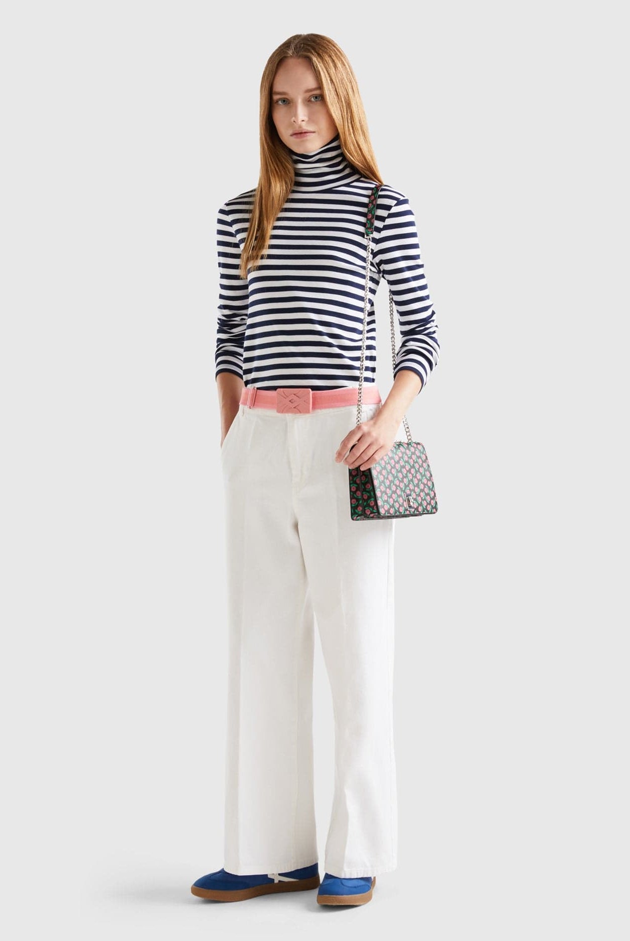 يونايتد كولورز اوف بينيتون بنطال بخصر عالي وأرجل واسعة