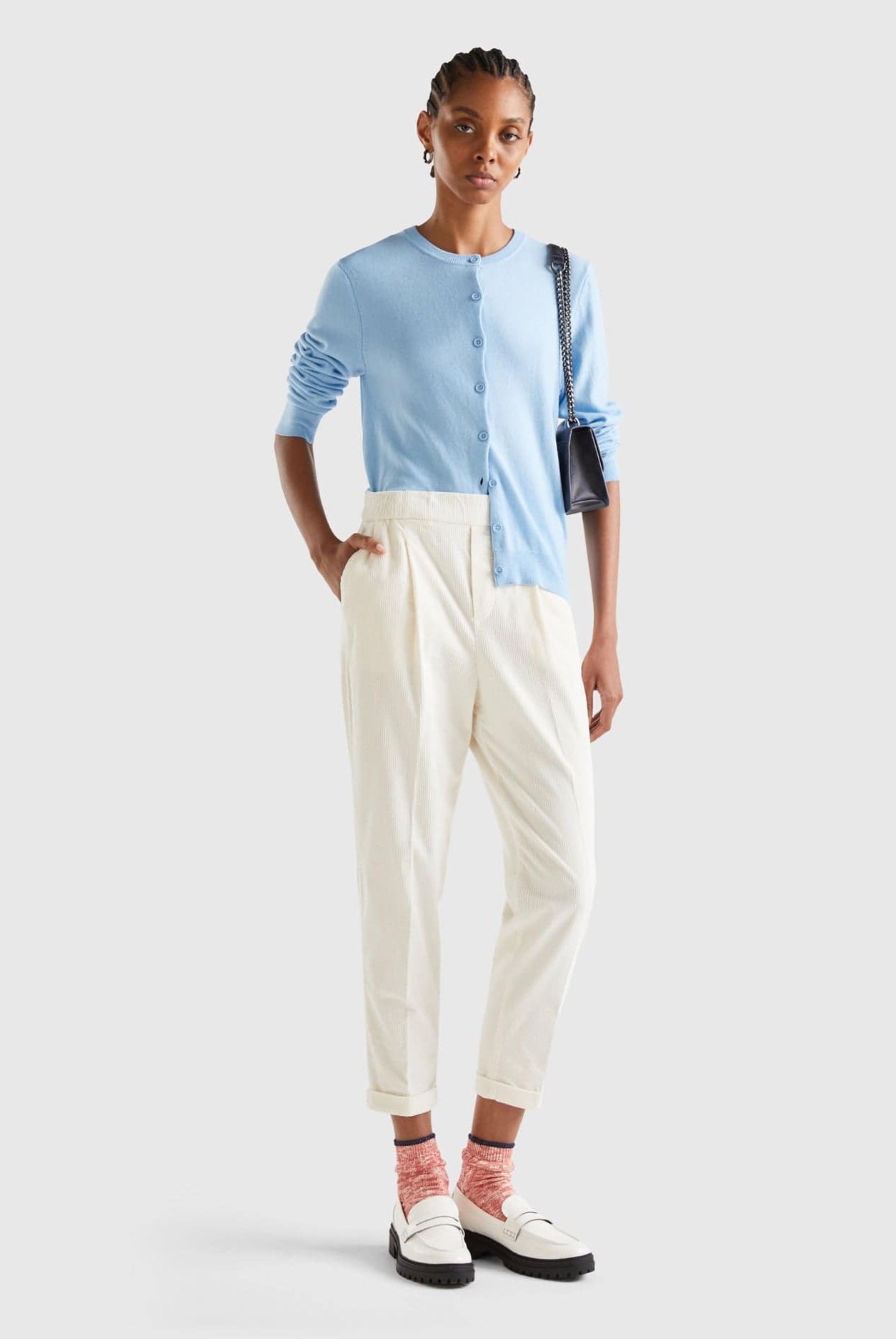 يونايتد كولورز اوف بينيتون بنطلون تشينو مخملي بخصر مطاطي رجالي