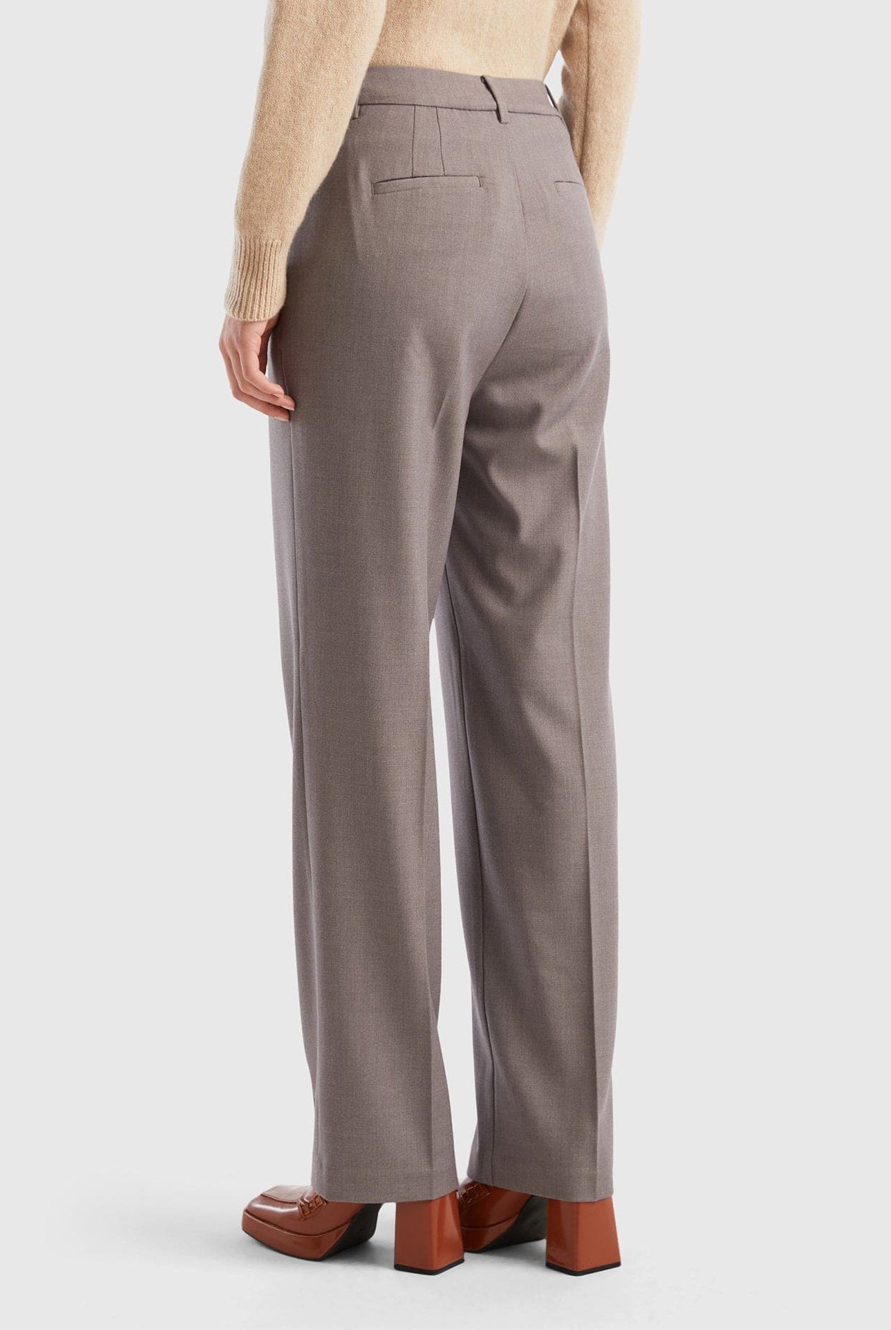 يونايتد كولورز اوف بينيتون بنطلون طويل سادة نسائي