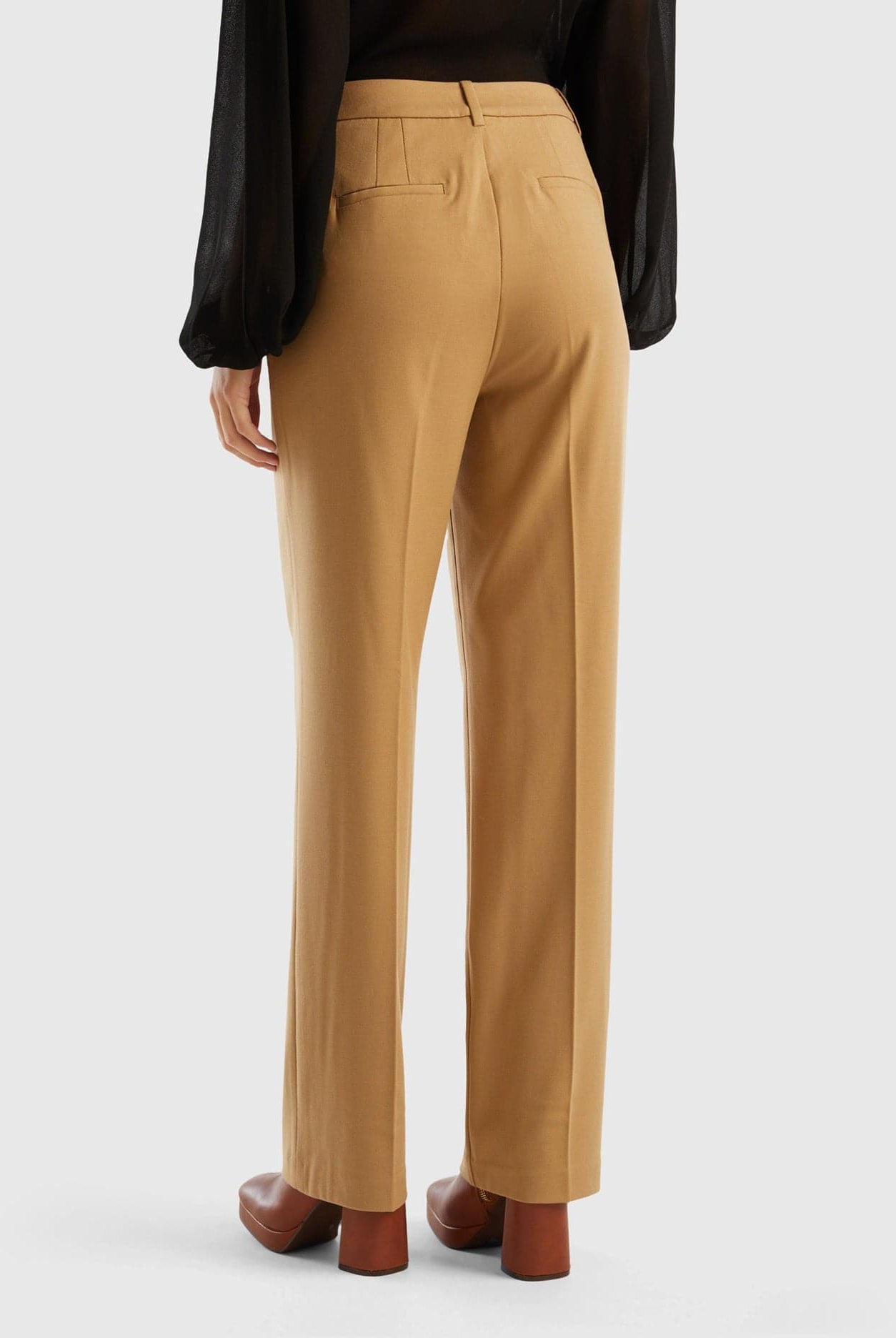 يونايتد كولورز اوف بينيتون بنطلون طويل سادة نسائي