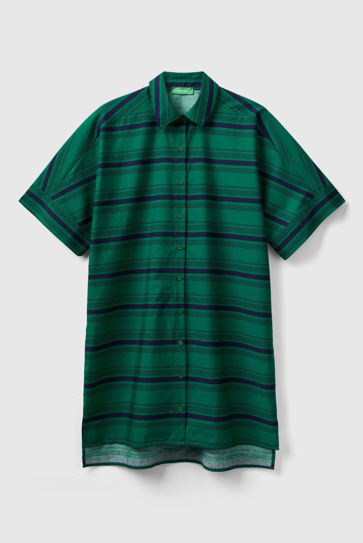 يونايتد كولورز اوف بينيتون فستان قصير قميص مخطط بالعرض بأزرار أمامية نص كم نسائي