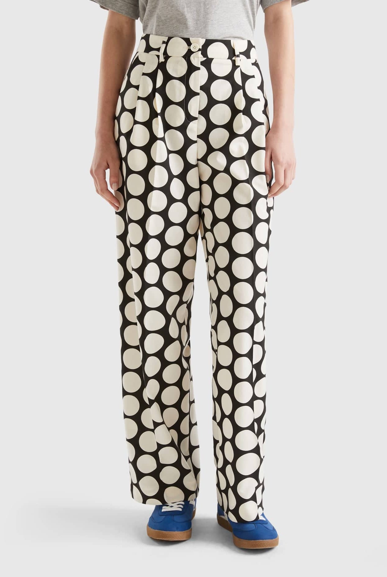 يونايتد كولورز اوف بينيتون بنطلون نسائي بنقاط البولكا