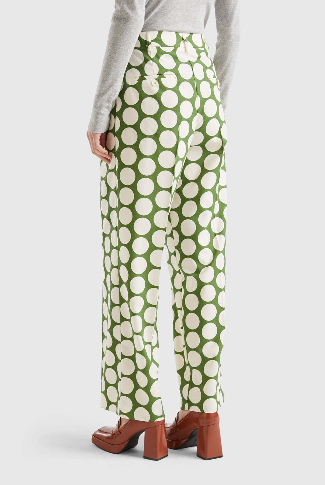 يونايتد كولورز اوف بينيتون بنطلون نسائي بنقاط البولكا