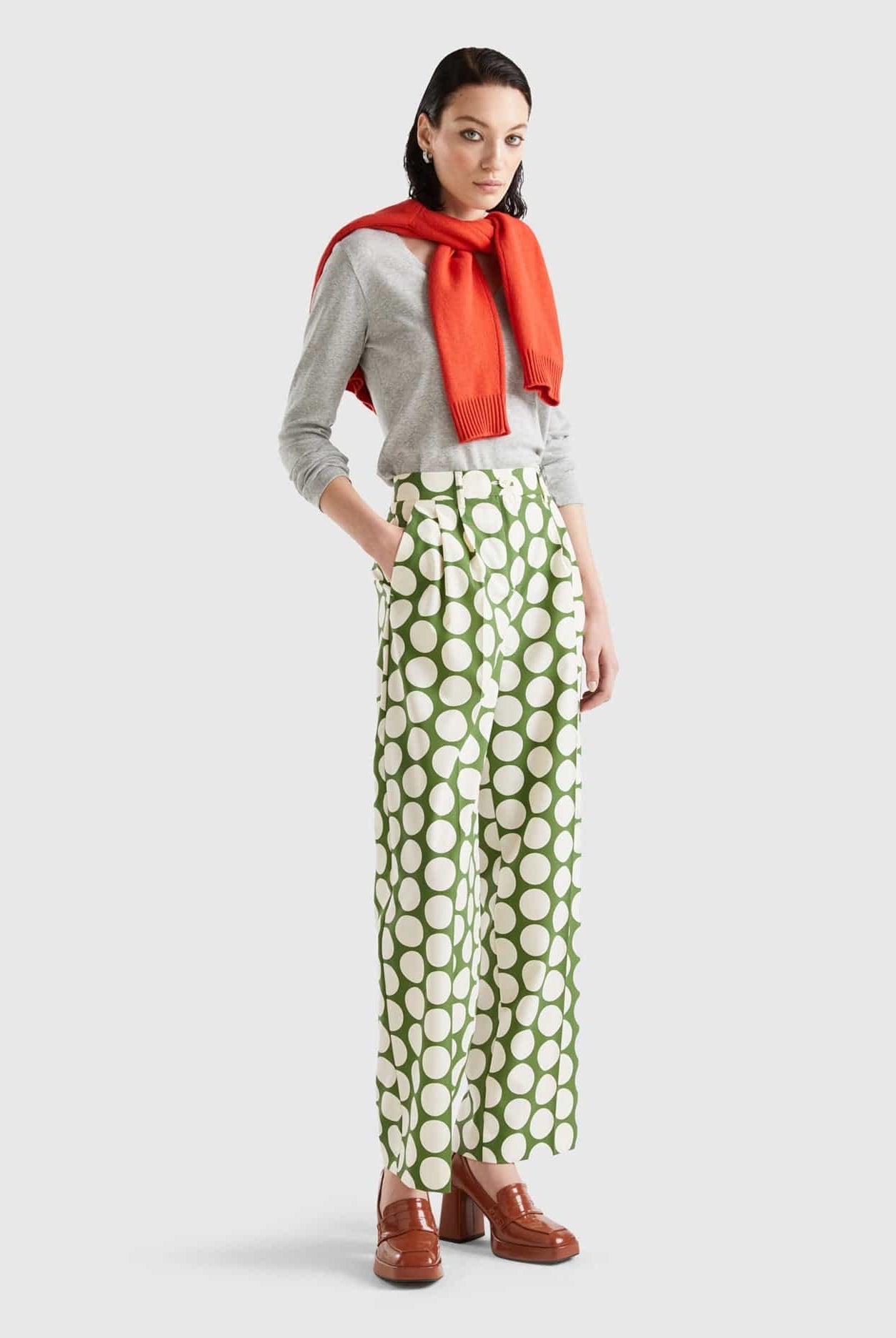 يونايتد كولورز اوف بينيتون بنطلون نسائي بنقاط البولكا