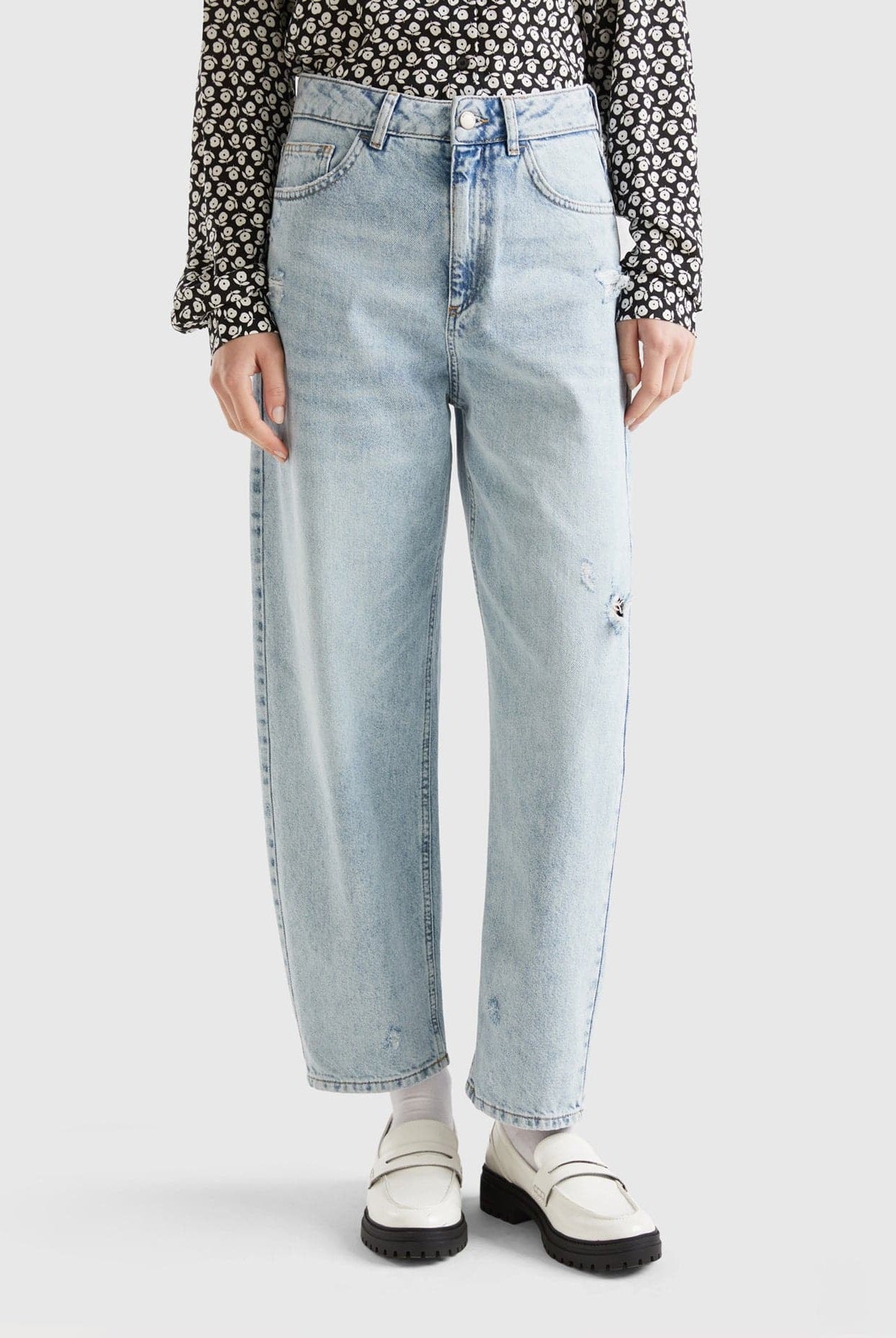 يونايتد كولورز اوف بينيتون بنطلون سادة واسع طويل نسائي