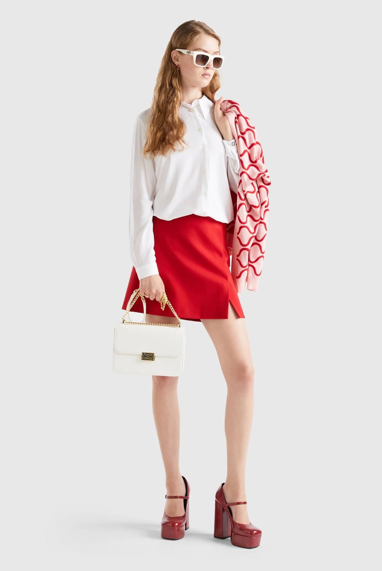 يونايتد كولورز اوف بينيتون تنورة نسائية قصيرة من خليط الفسكوز مع لوريكس