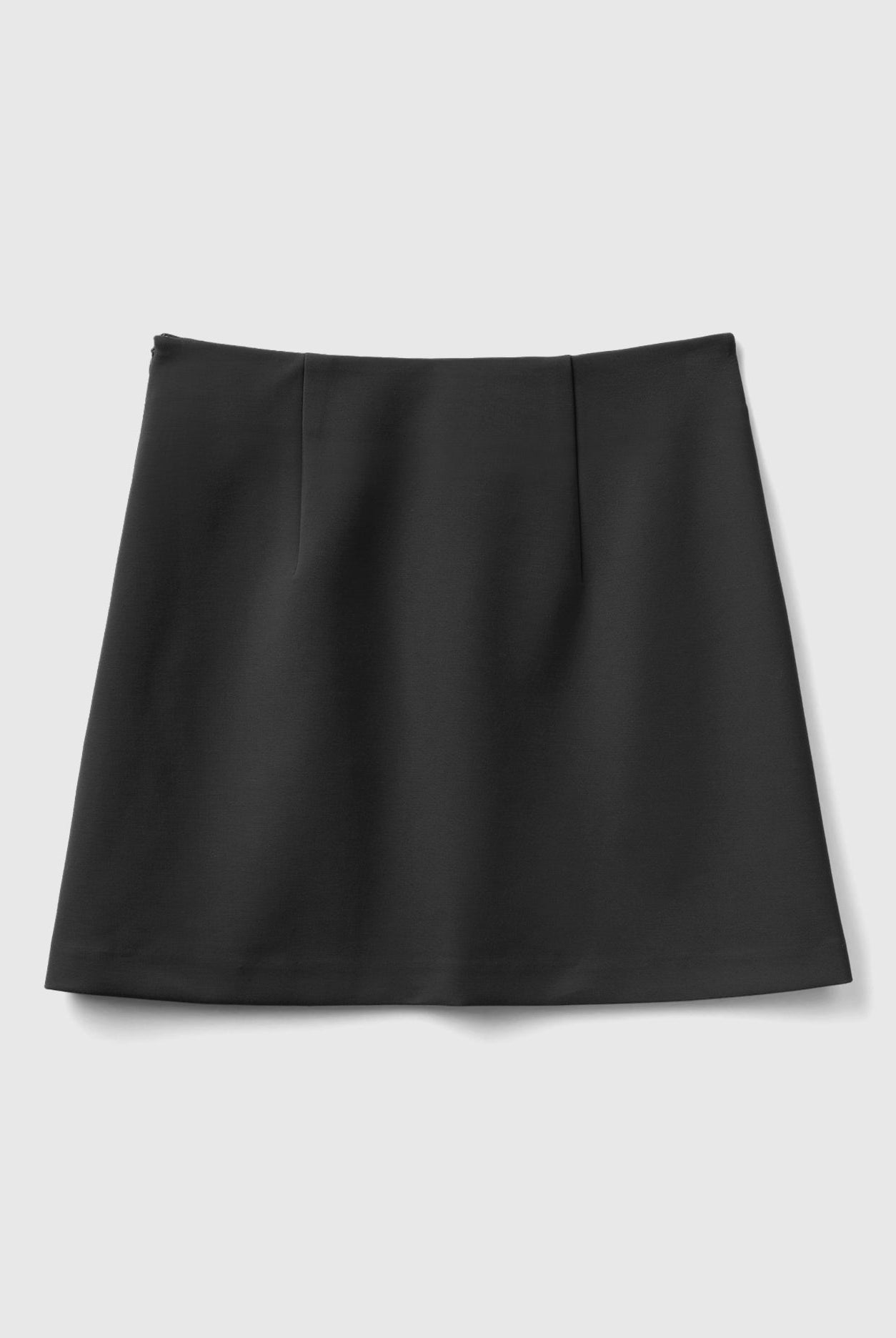 يونايتد كولورز اوف بينيتون تنورة نسائية قصيرة من خليط الفسكوز مع لوريكس