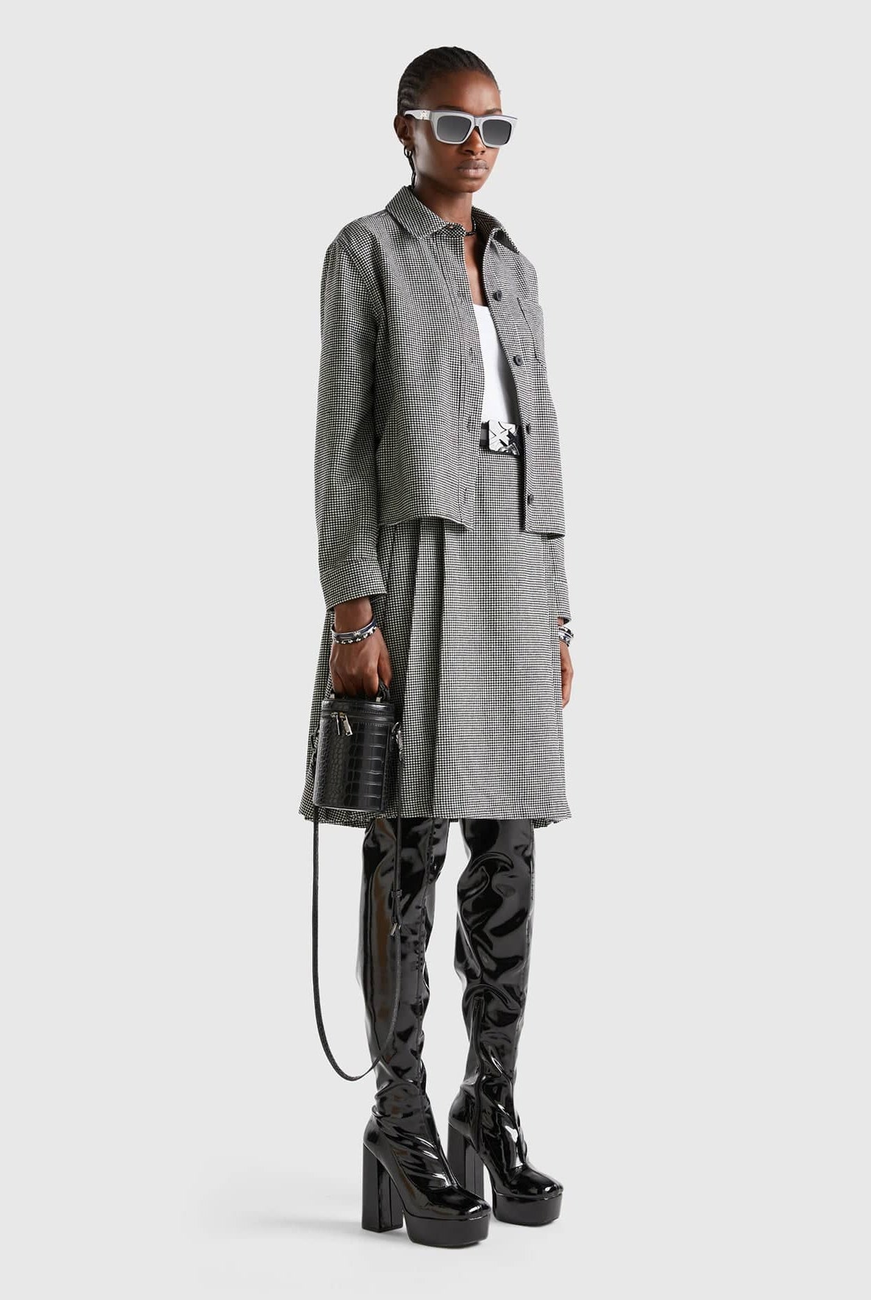 يونايتد كولورز اوف بينيتون قميص بنمط وأكمام طويلة بأزرار أمامية نسائي