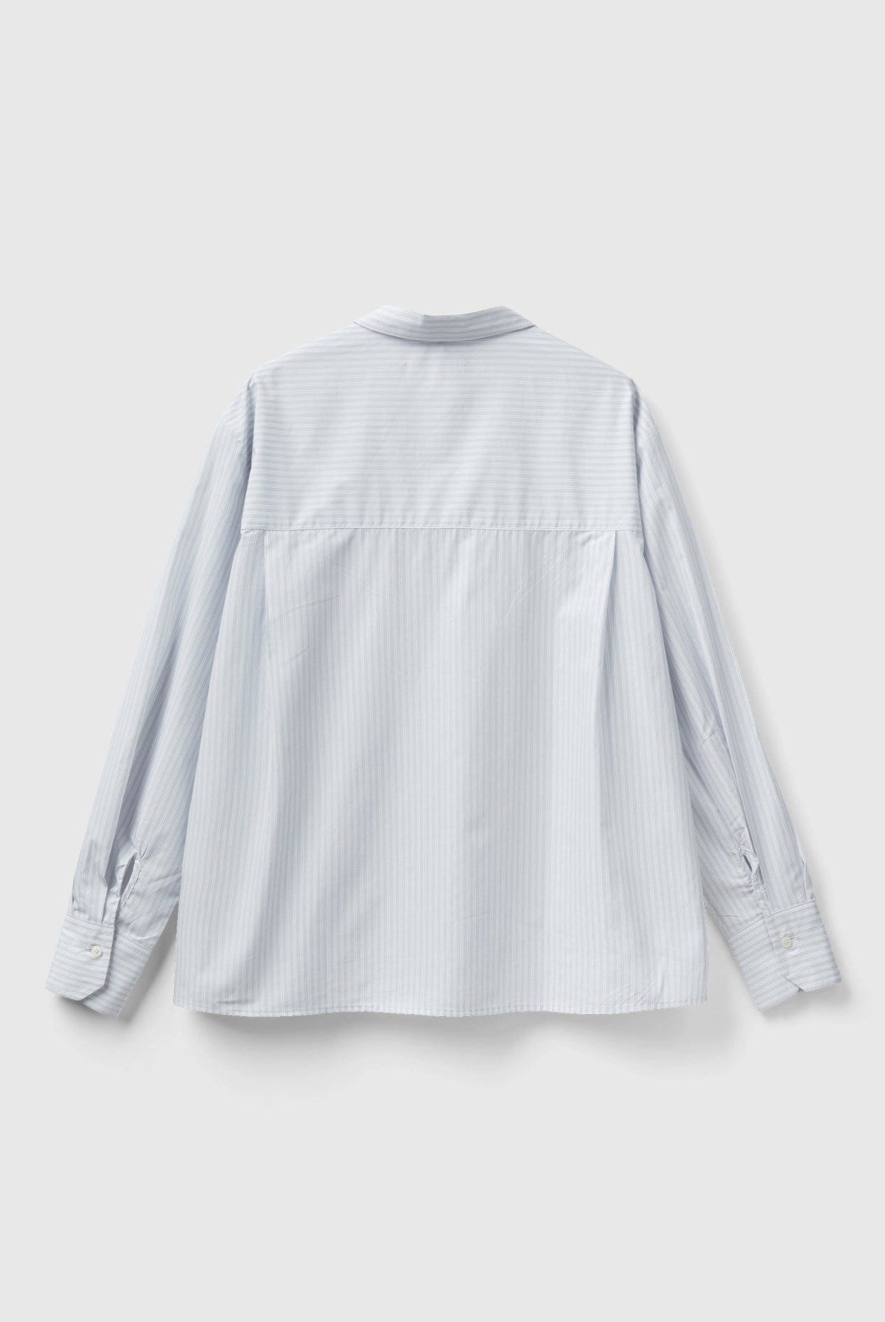 يونايتد كولورز اوف بينيتون قميص من القطن الخالص بنسبة 100% مخطط بالطول