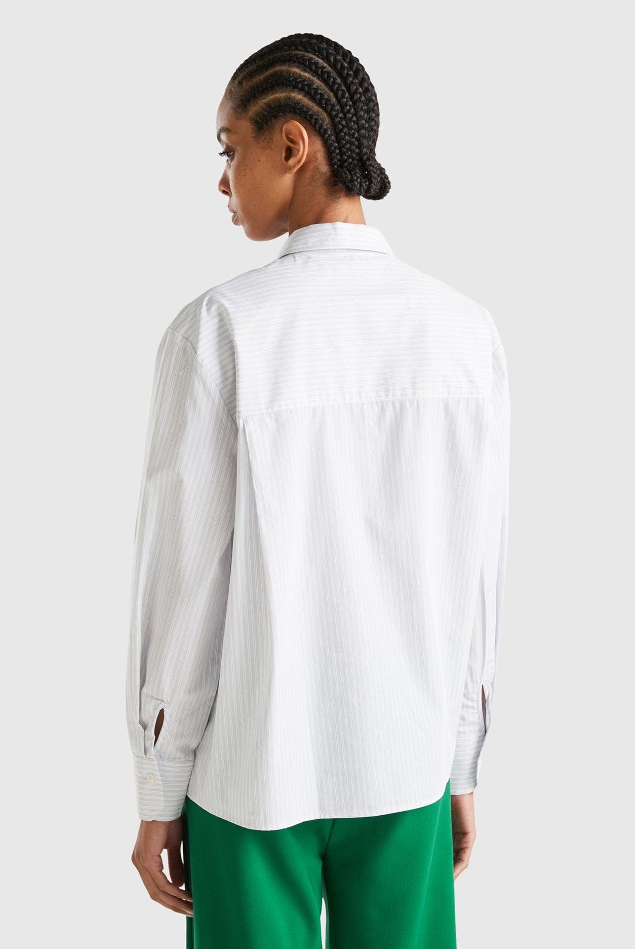 يونايتد كولورز اوف بينيتون قميص من القطن الخالص بنسبة 100% مخطط بالطول