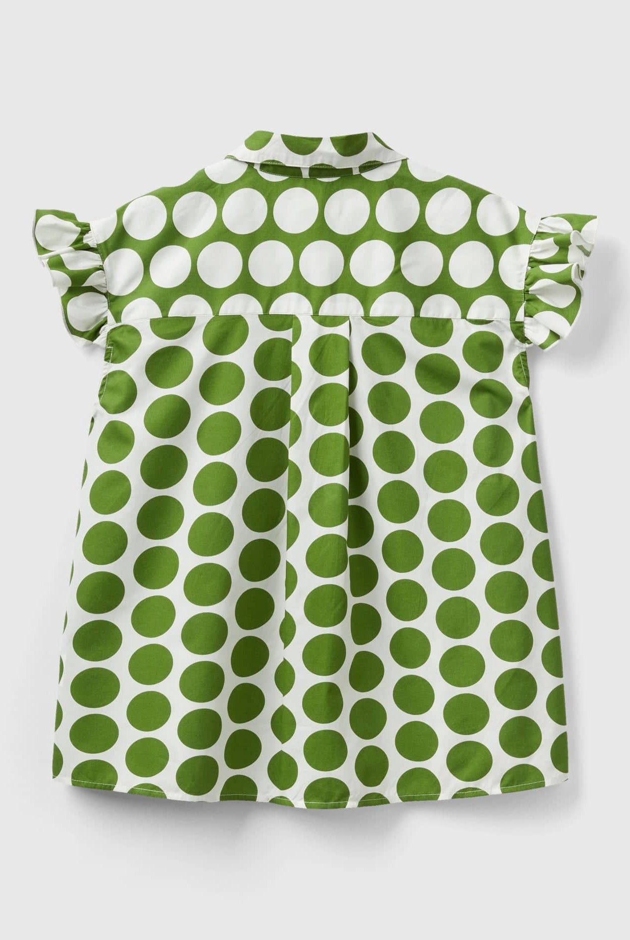 يونايتد كولورز اوف بينيتون قميص نسائي بدون أكمام منقط