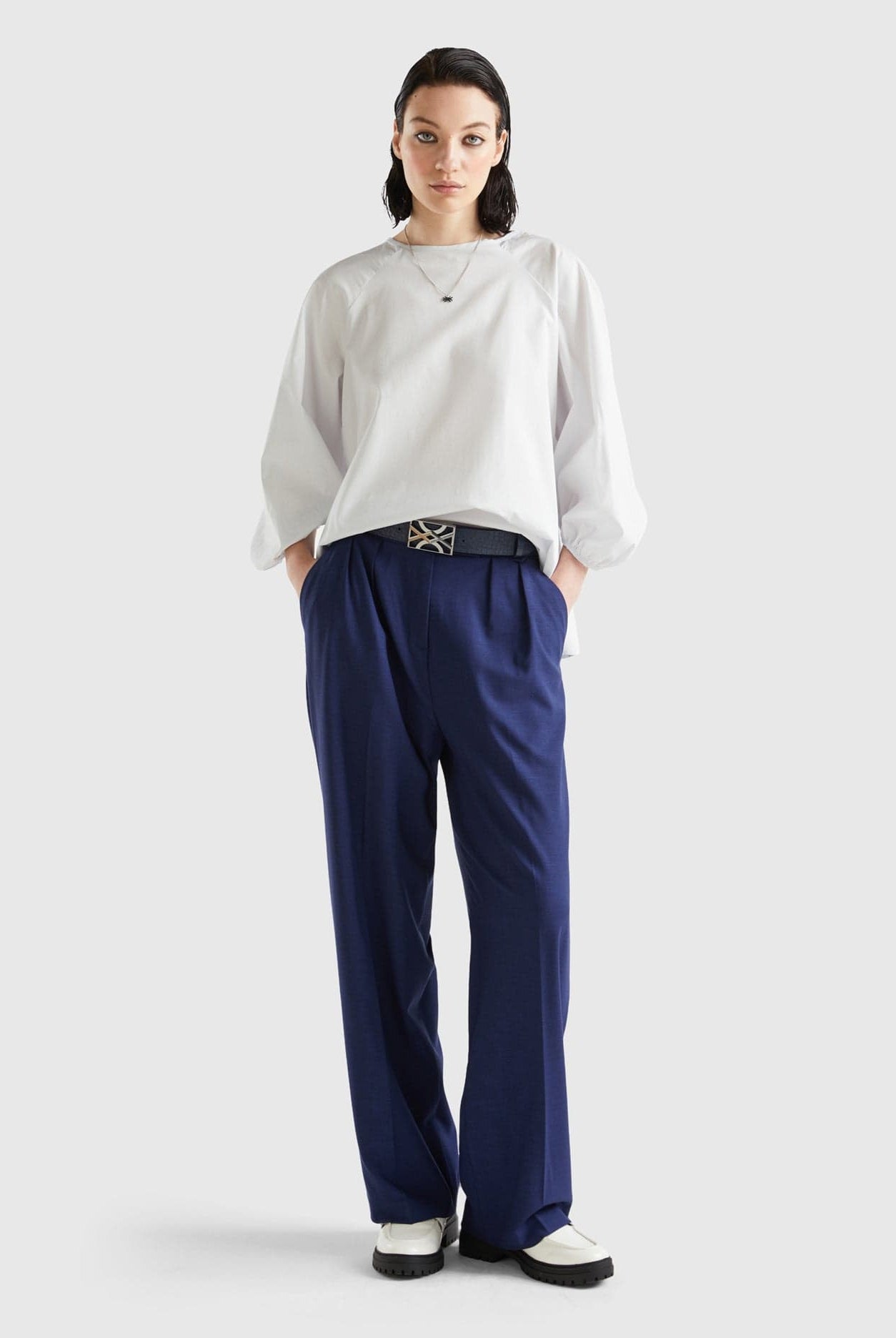 يونايتد كولورز اوف بينيتون بلوزة برقبة دائرية وأكمام ثلاثة أرباع نسائي