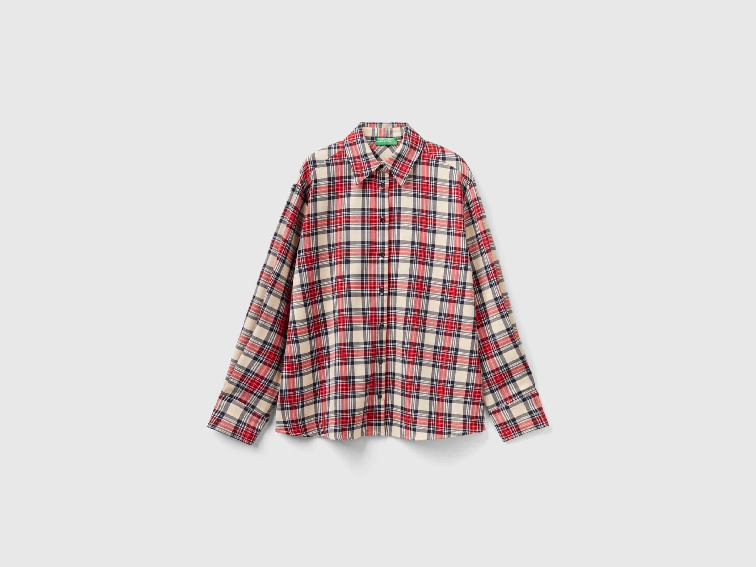 يونايتد كولورز اوف بينيتون قميص من مزيج الفسكوز بنقشة الكاروهات كم طويل رجالي