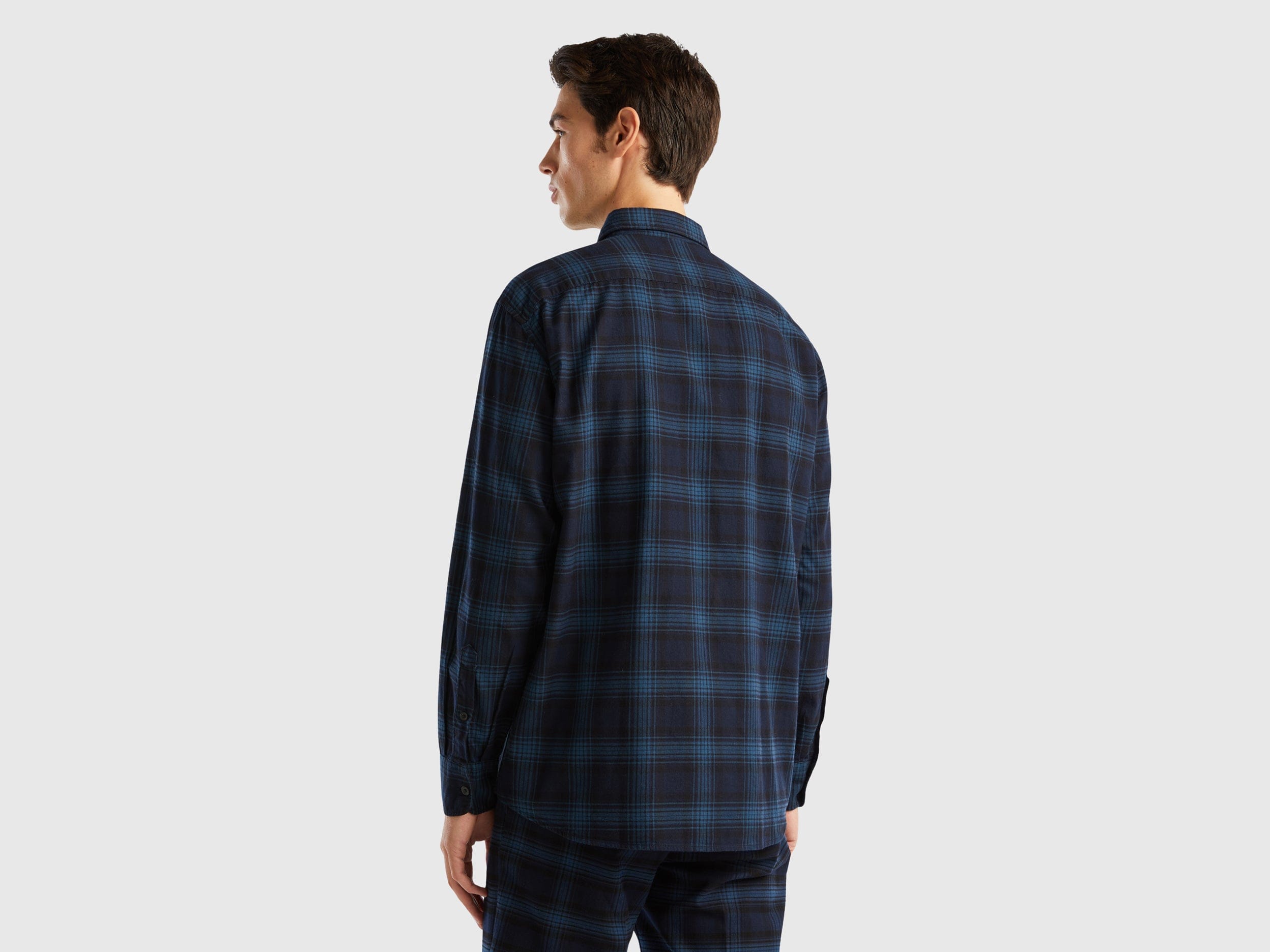 يونايتد كولورز اوف بينيتون قميص كاروهات كم طويل