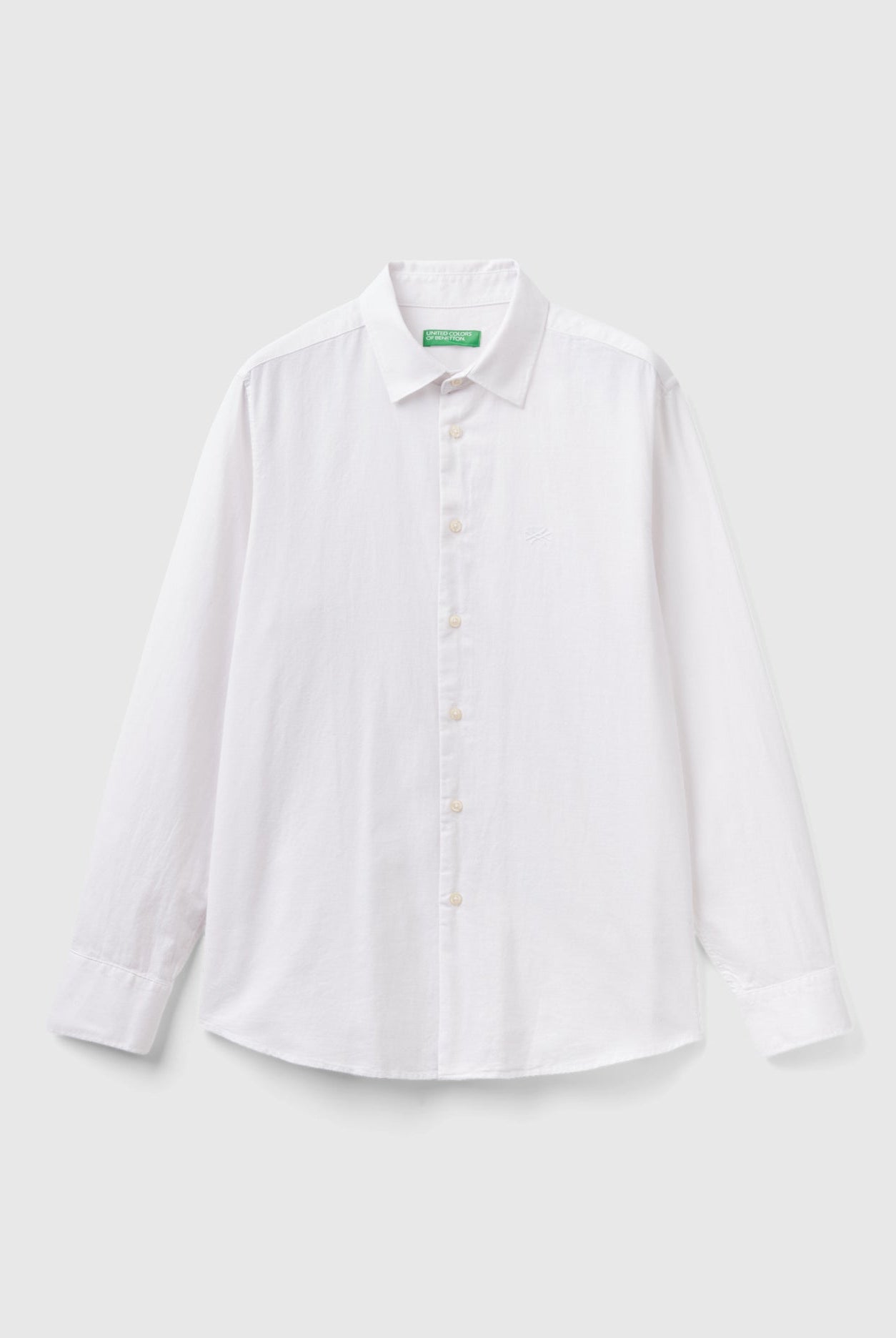 يونايتد كولورز اوف بينيتون قميص رجالي قصه واسعه من الاسفل