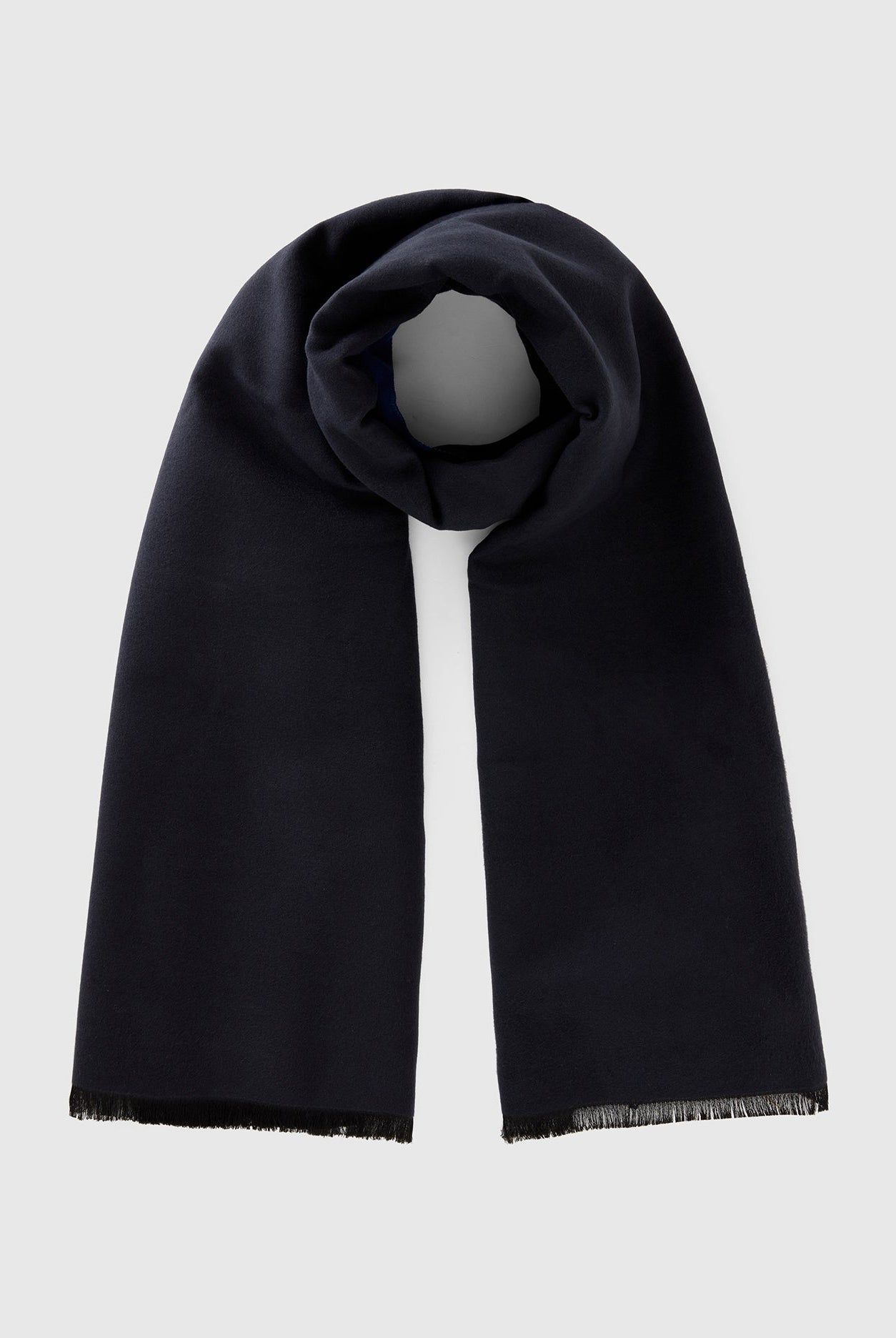 يونايتد كولورز اوف بينيتون وشاح ثنائي اللون بشراشيب