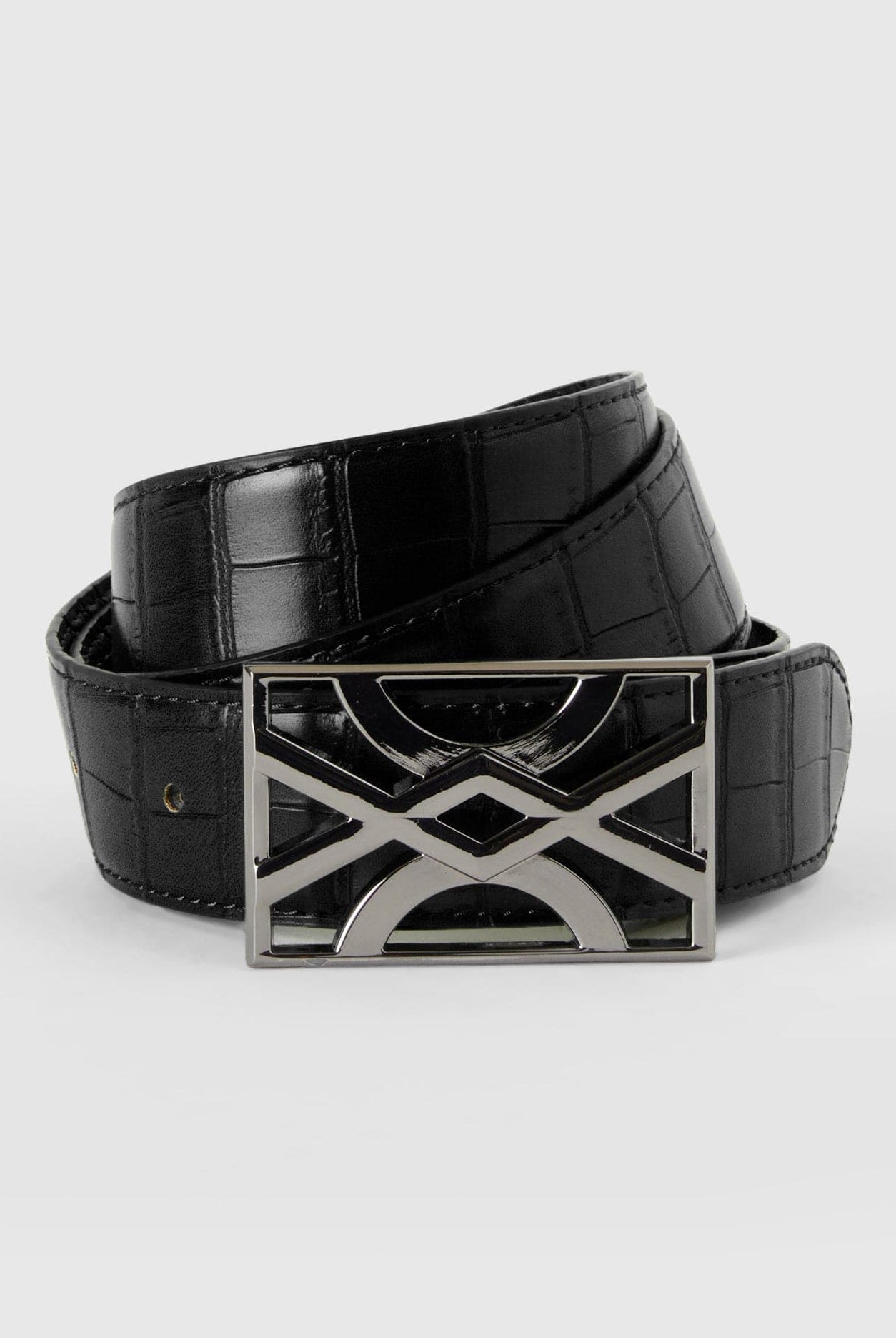 يونايتد كولورز اوف بينيتون حزام أسود بتوكة منقوشة رجالي