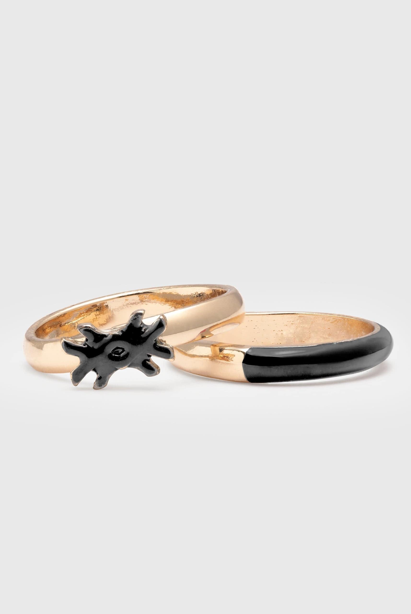 يونايتد كولورز اوف بينيتون خواتم مع تفاصيل باللون الأصفر الفاتح نسائي