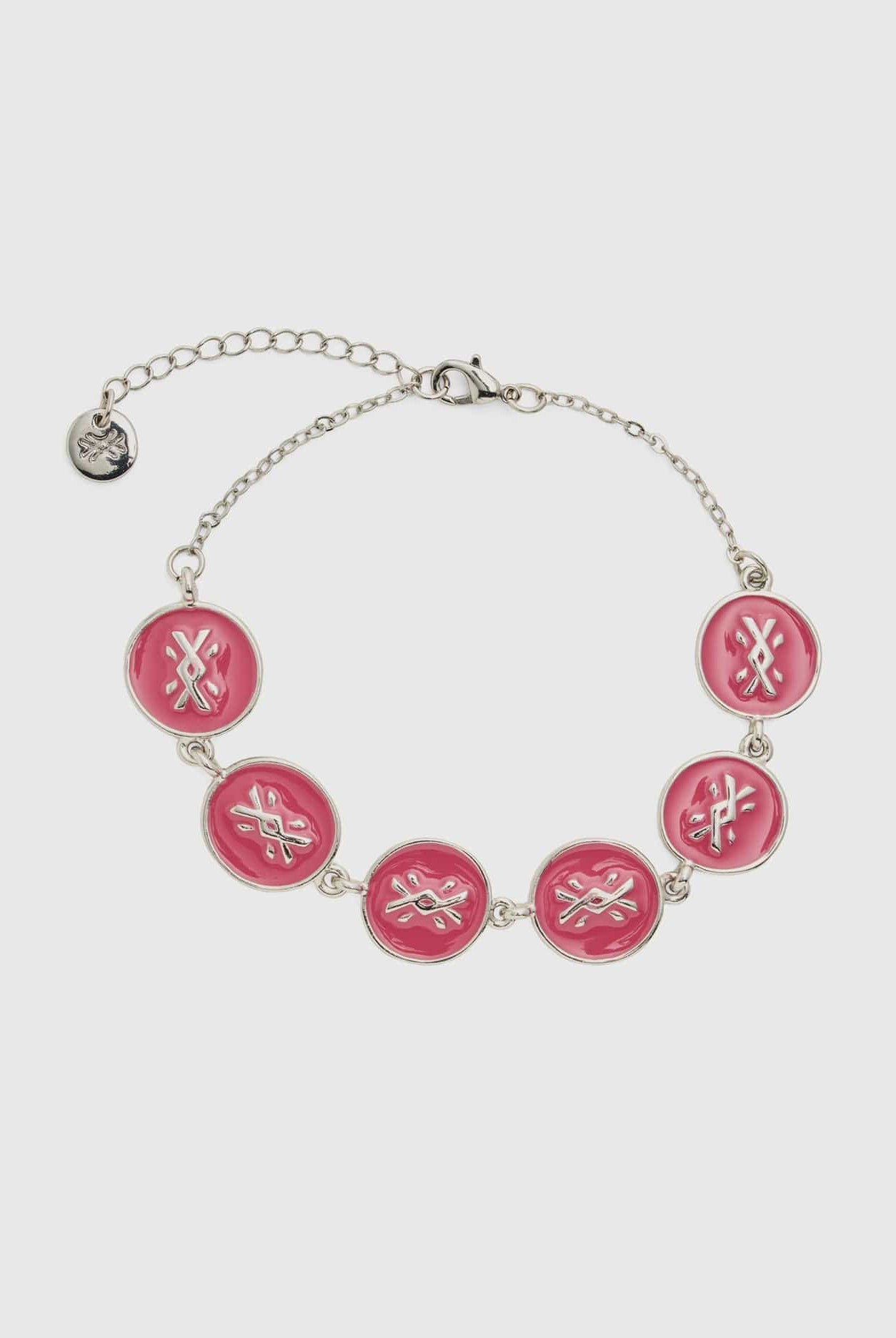 يونايتد كولورز اوف بينيتون سوار فضي مع قلاده خضراء