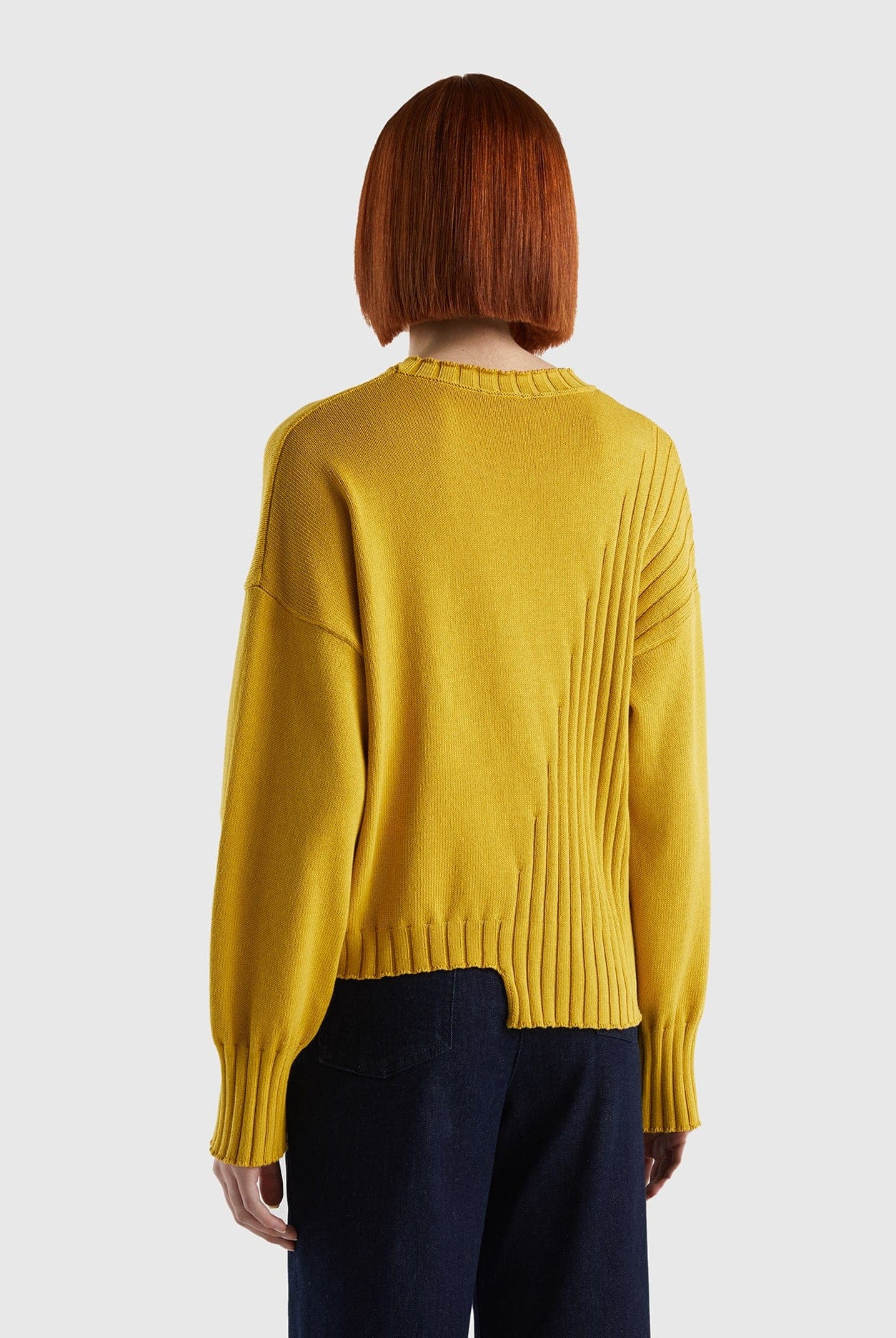 يونايتد كولورز اوف بينيتون بلوفر بنهاية غير متساوية نسائي