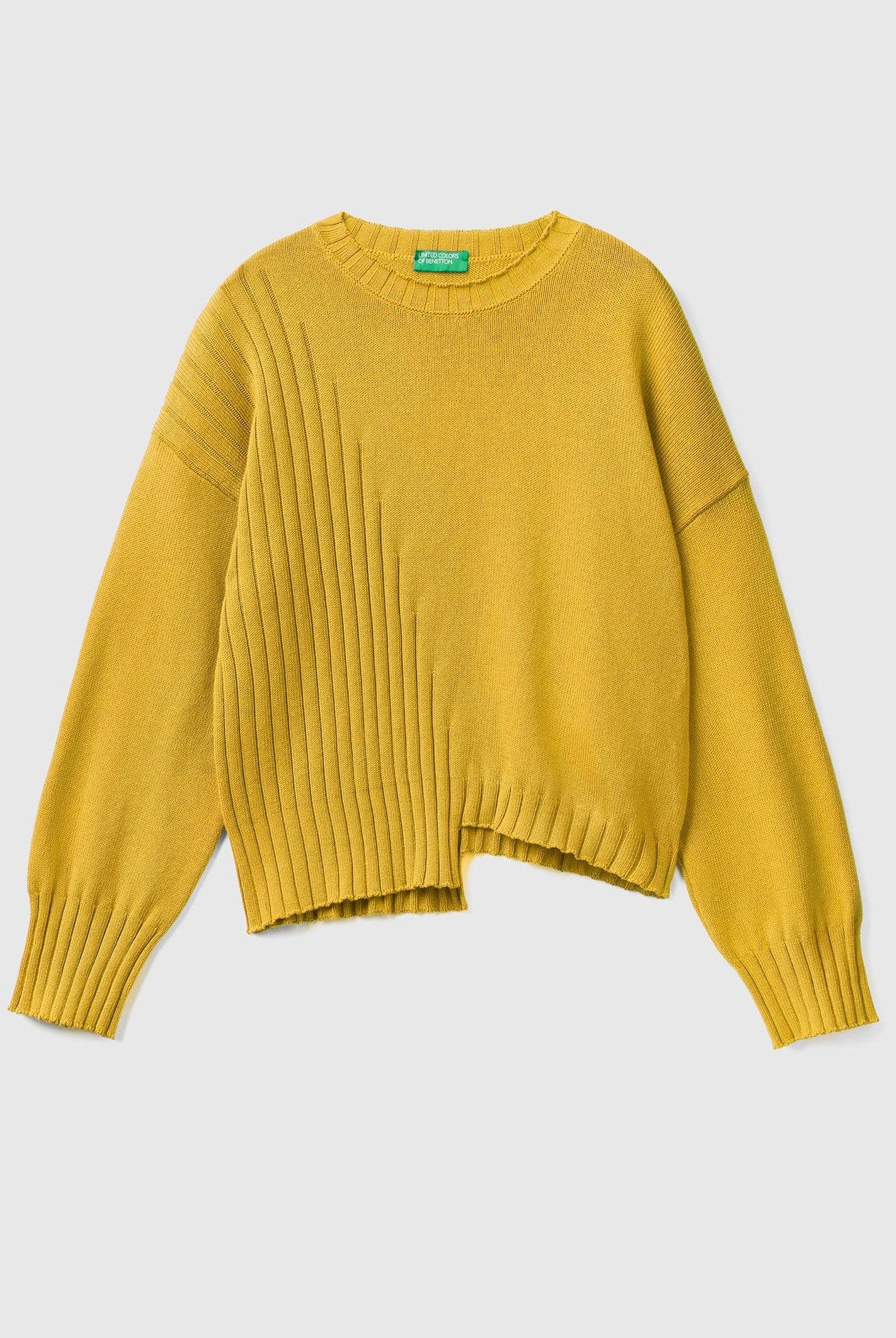 يونايتد كولورز اوف بينيتون بلوفر بنهاية غير متساوية نسائي