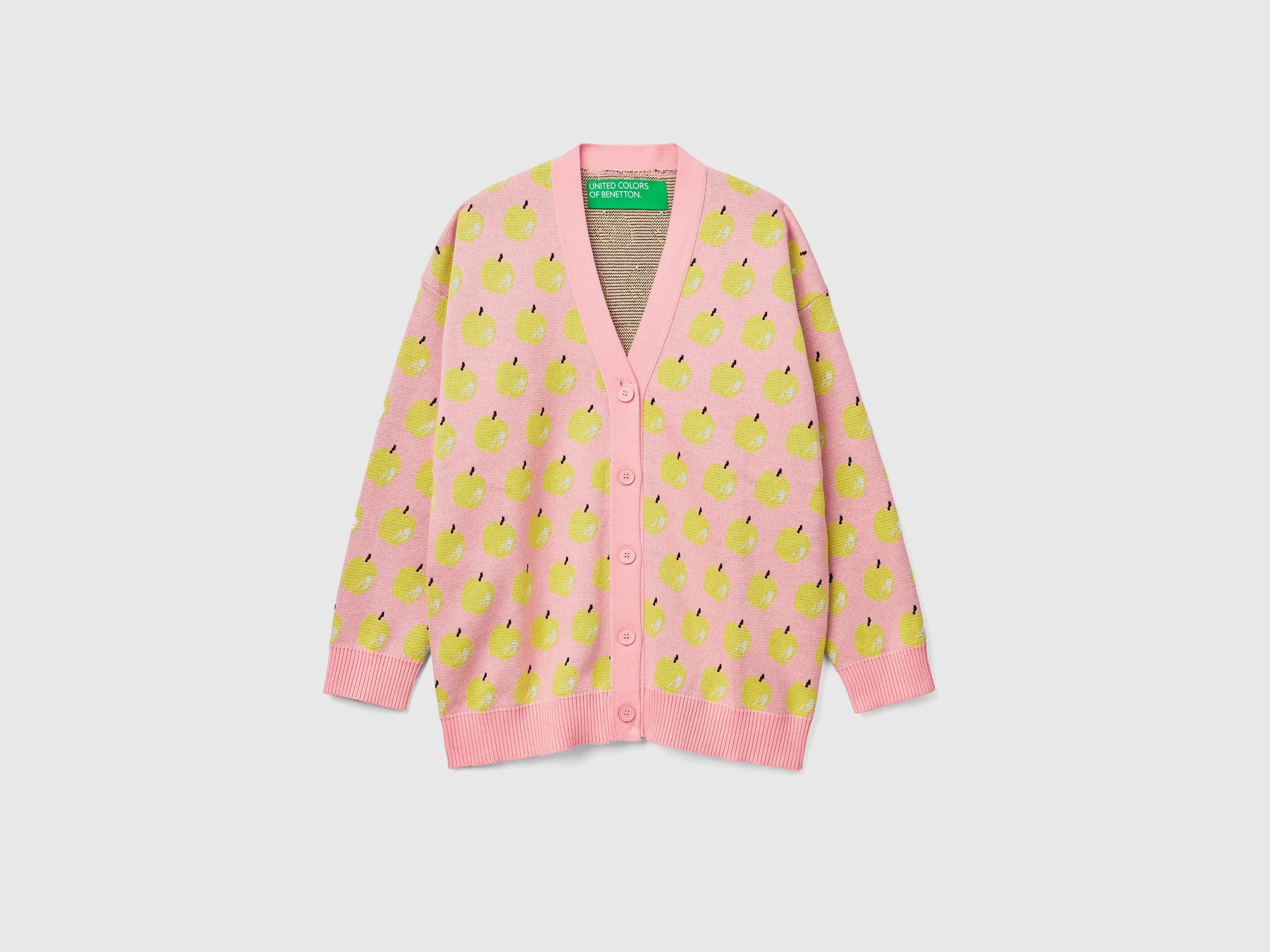 يونايتد كولورز اوف بينيتون كارديجان بنقشة فواكه بأزرار أمامية كم طويل نسائي