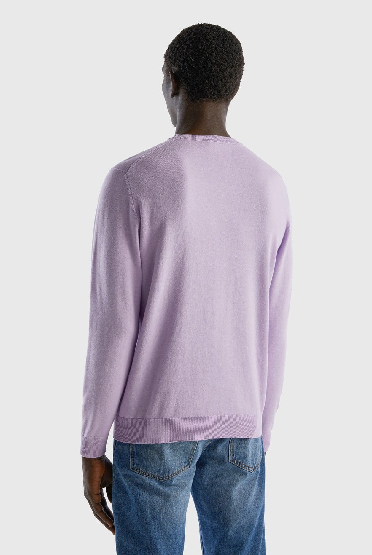 يونايتد كولورز اوف بينيتون بلوفر برقبة دائرية من القطن الخالص بنسبة 100% رجالي