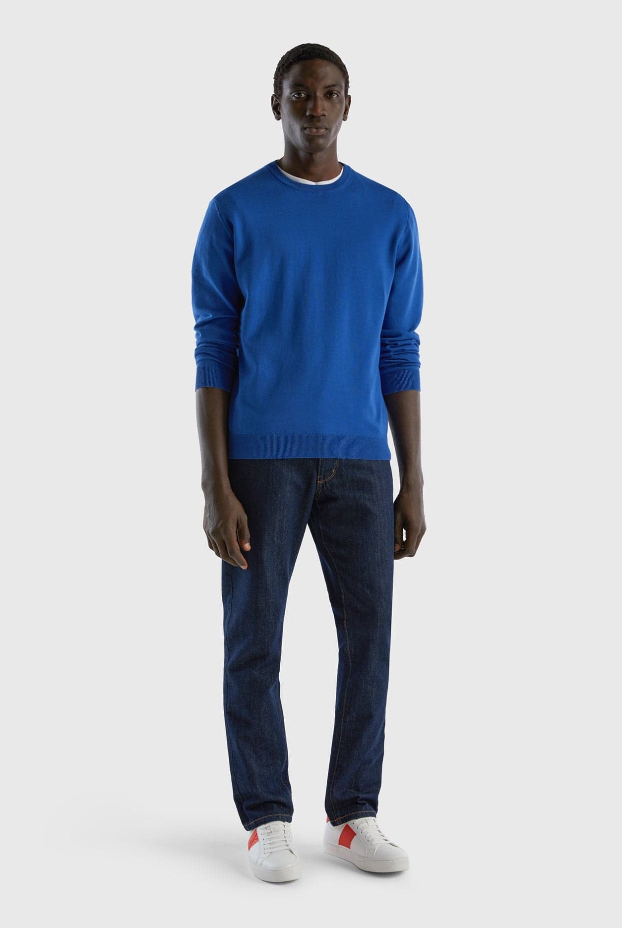 يونايتد كولورز اوف بينيتون بلوفر برقبة دائرية من القطن الخالص بنسبة 100% رجالي