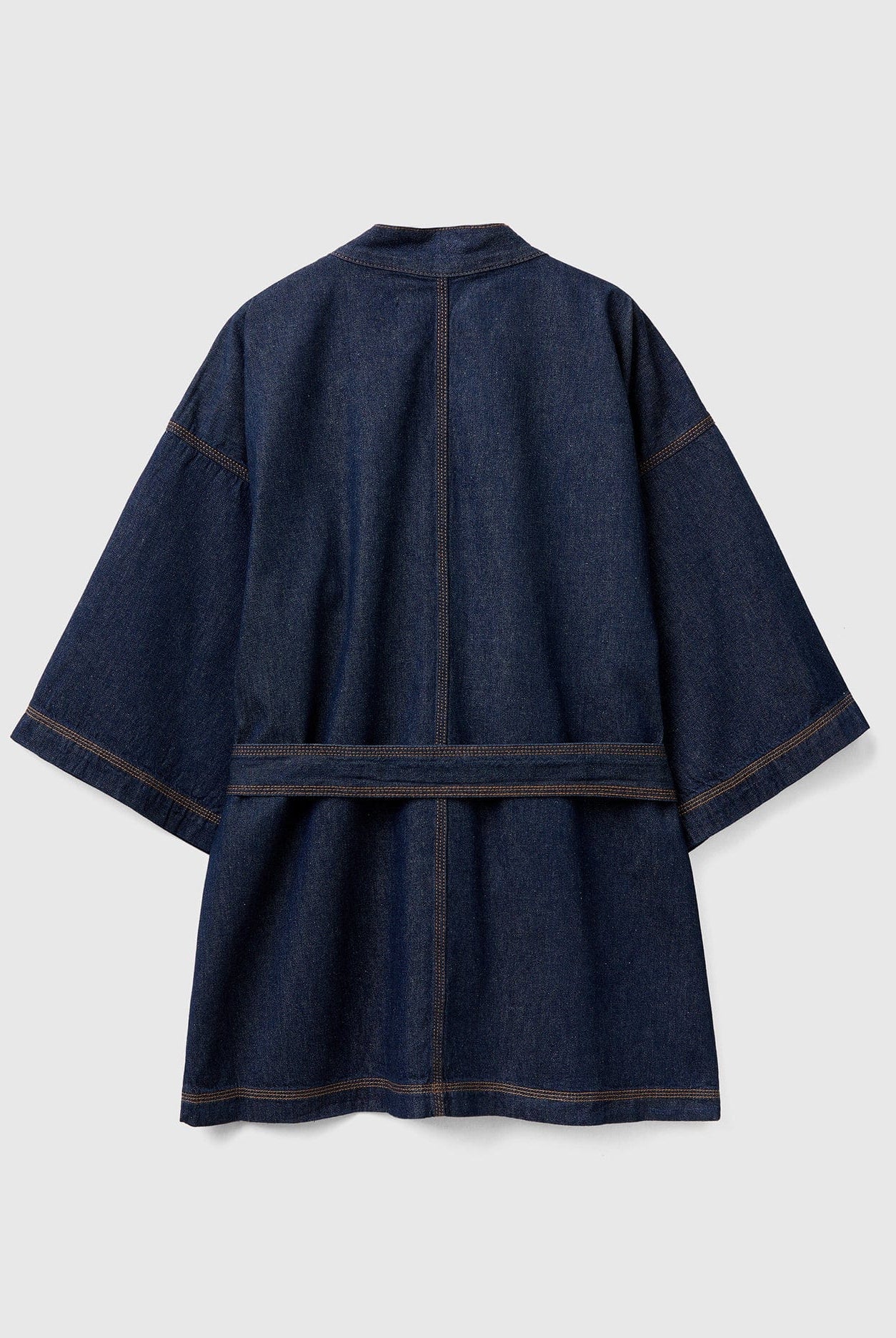 يونايتد كولورز اوف بينيتون جاكيت كيمونو شامبراي نسائي