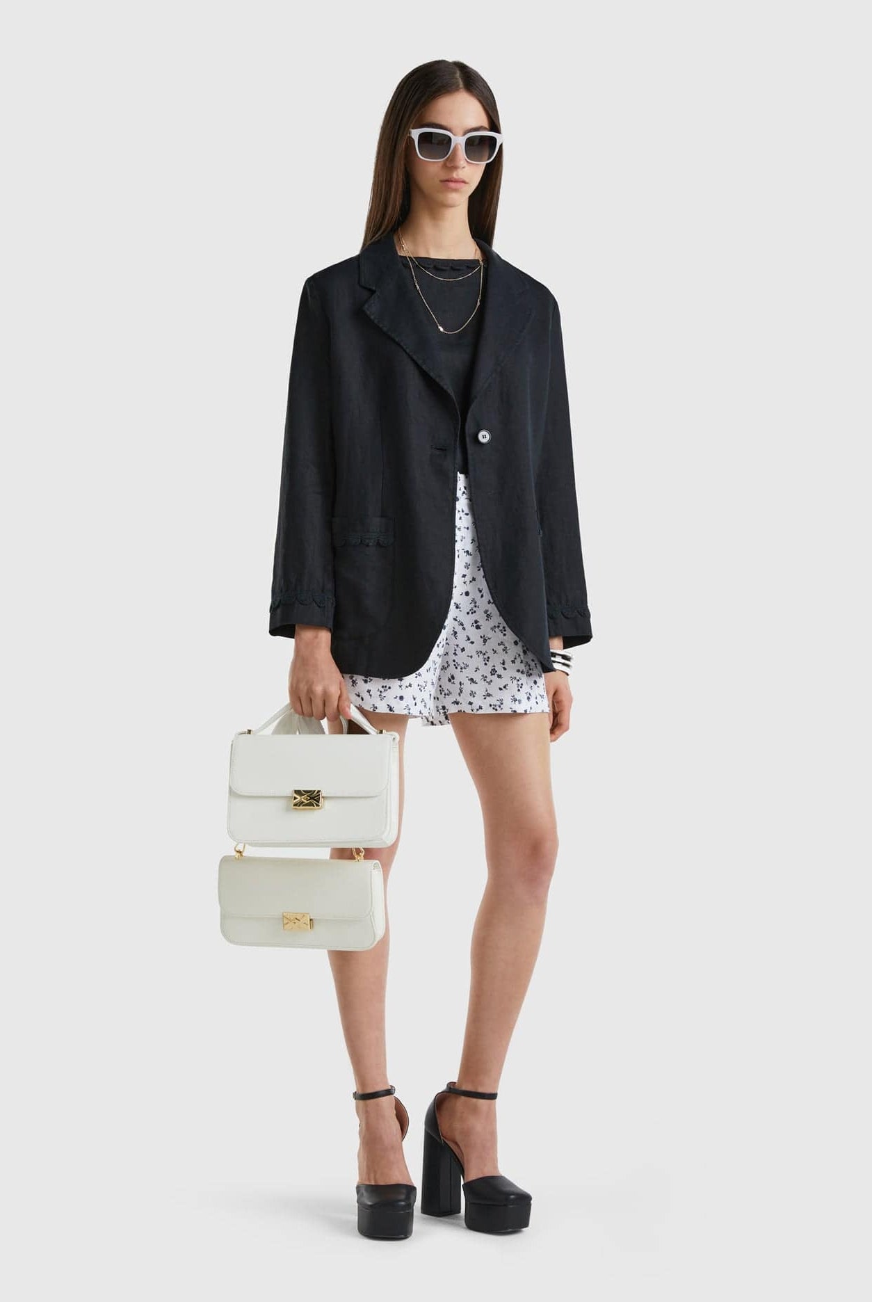 يونايتد كولورز اوف بينيتون بليزر كتان خالص بدون بطانة كم طويل نسائي