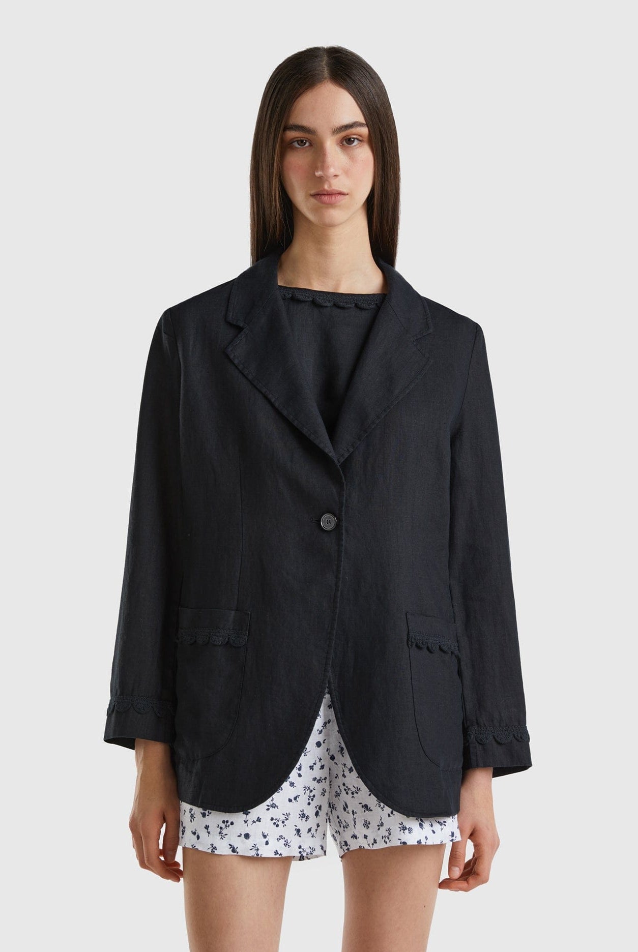 يونايتد كولورز اوف بينيتون بليزر كتان خالص بدون بطانة كم طويل نسائي