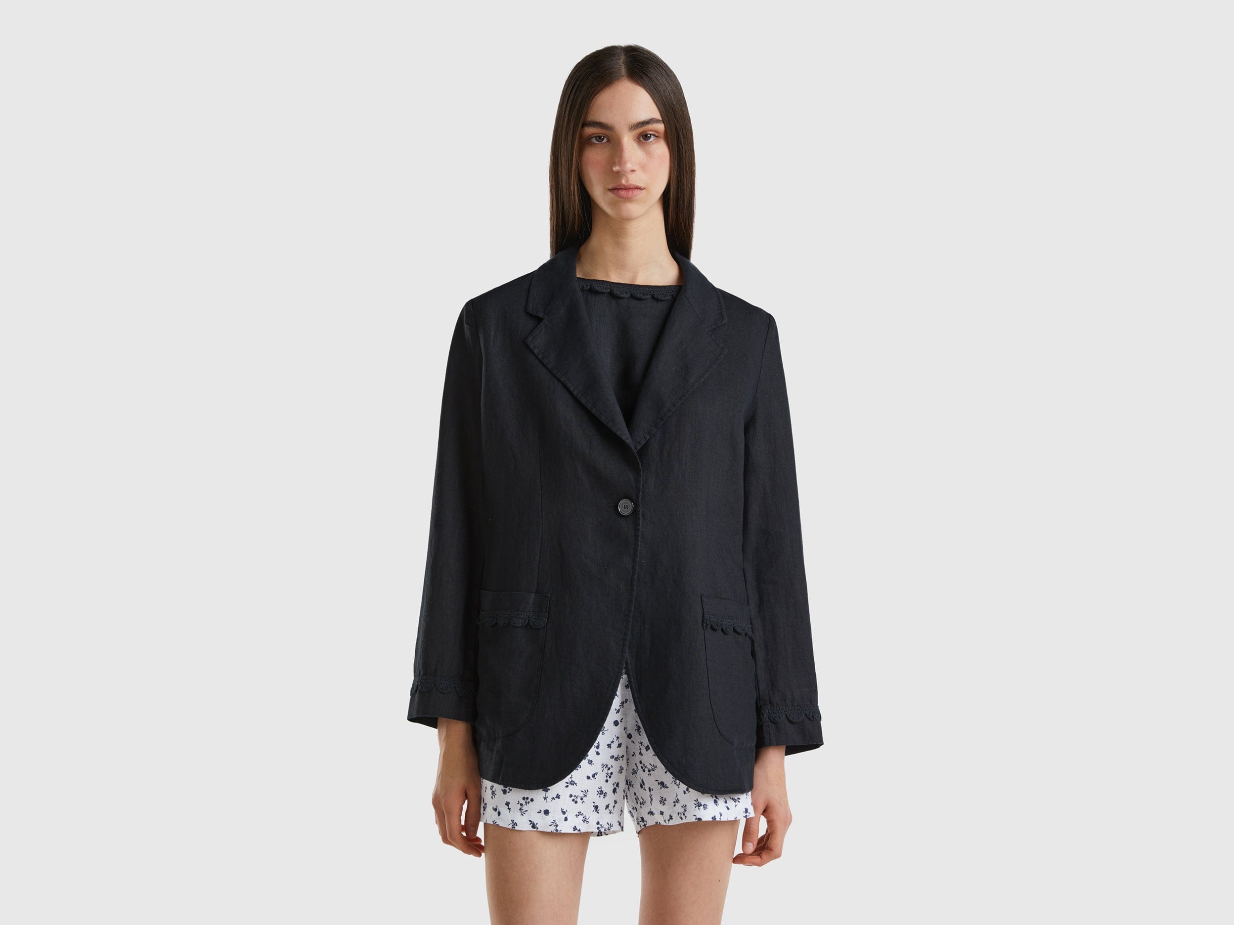 يونايتد كولورز اوف بينيتون بليزر كتان خالص بدون بطانة كم طويل نسائي