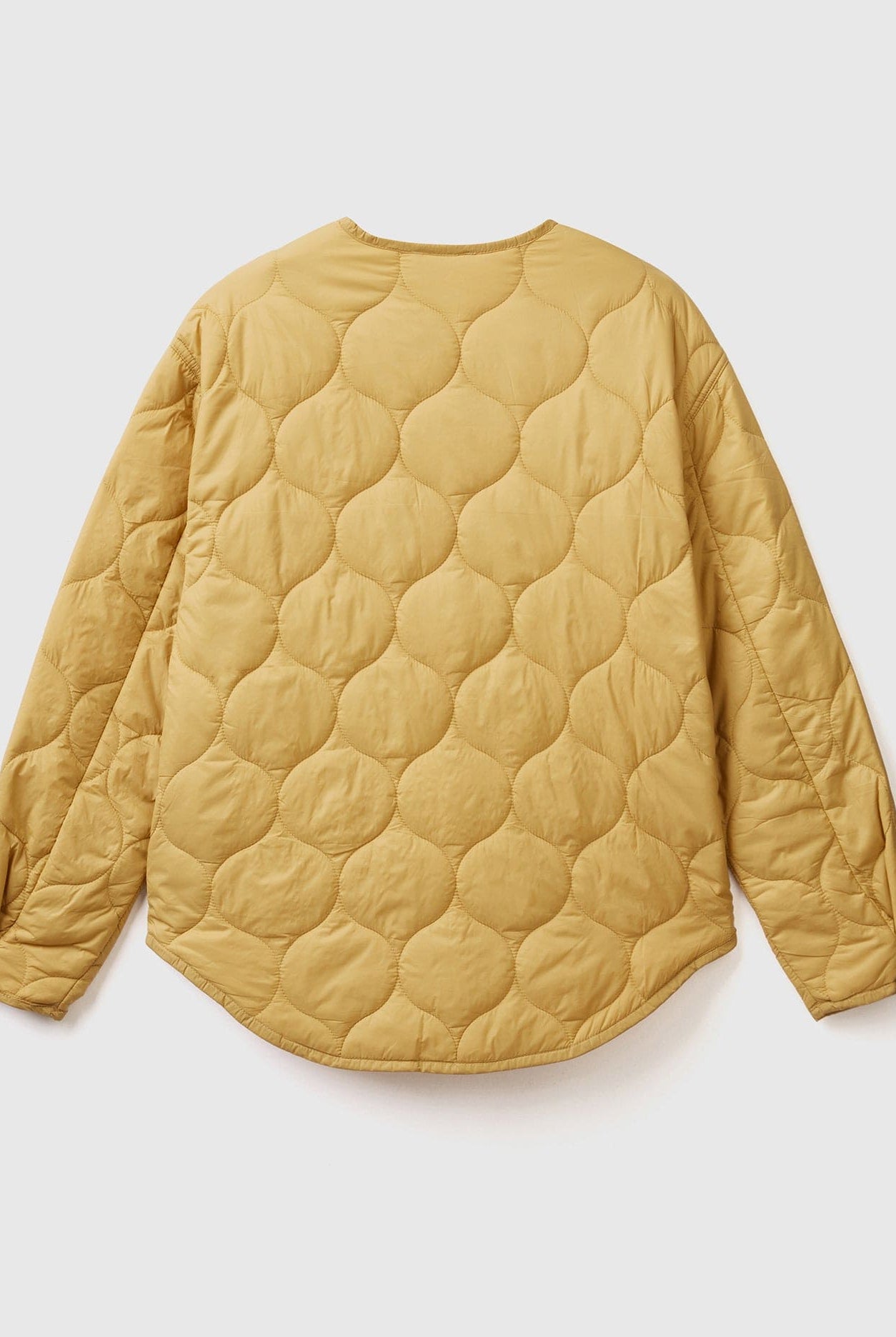 يونايتد كولورز اوف بينيتون جاكيت نسائي مبطن بحشوة وجيوب كبيرة