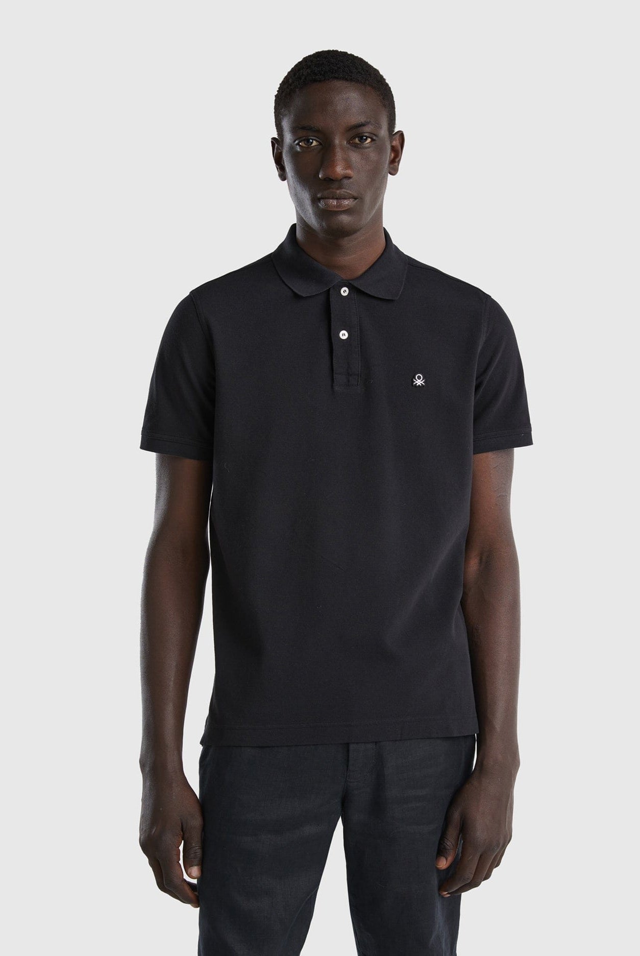 يونايتد كولورز اوف بينيتون قميص بولو للرجال