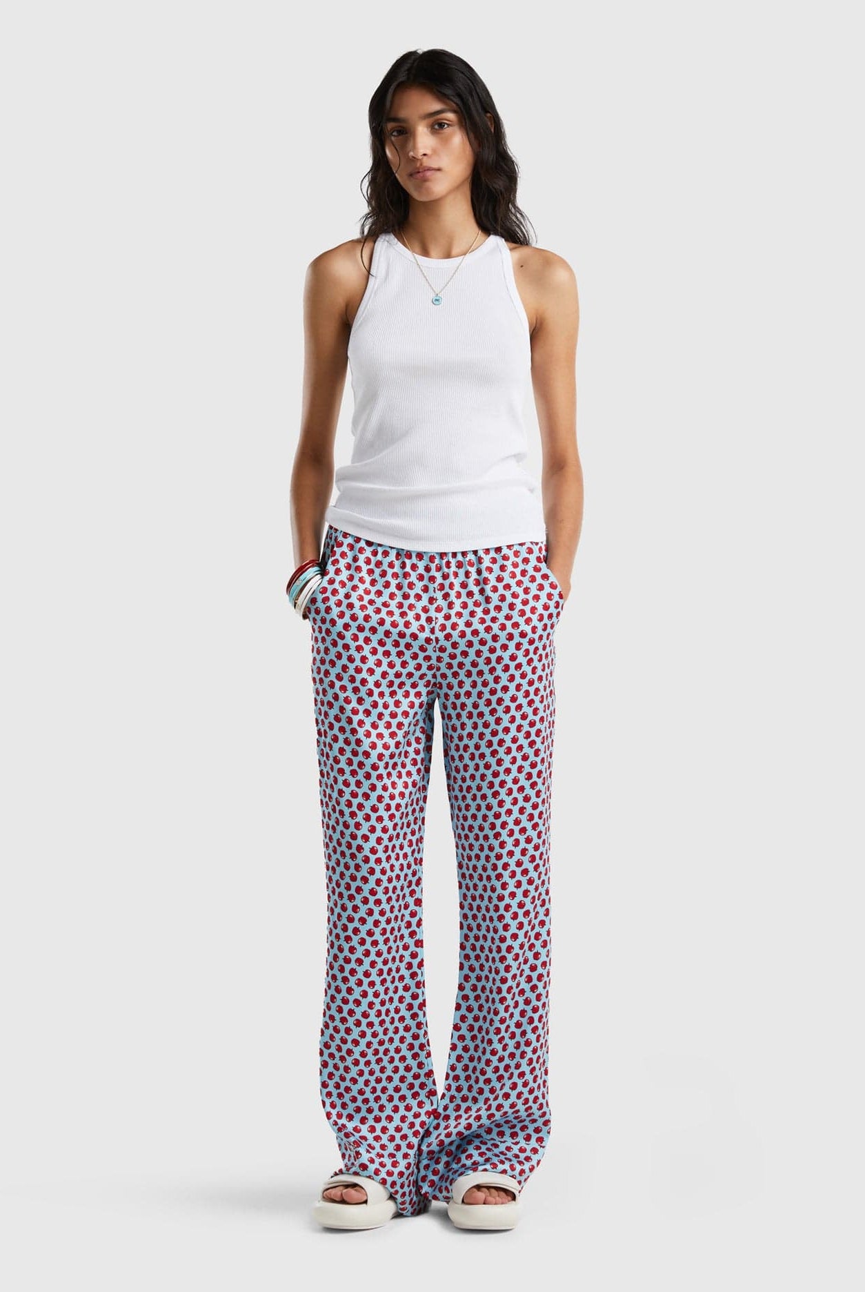 يونايتد كولورز اوف بينيتون تي شيرت مضلع كت نسائي