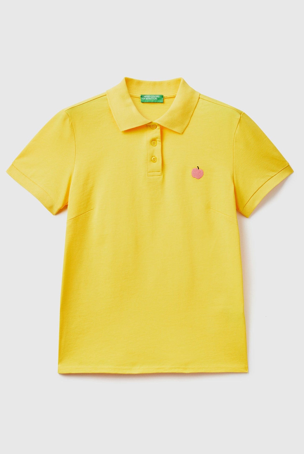 يونايتد كولورز اوف بينيتون تيشيرت بولو نسائي بتطريز فواكه