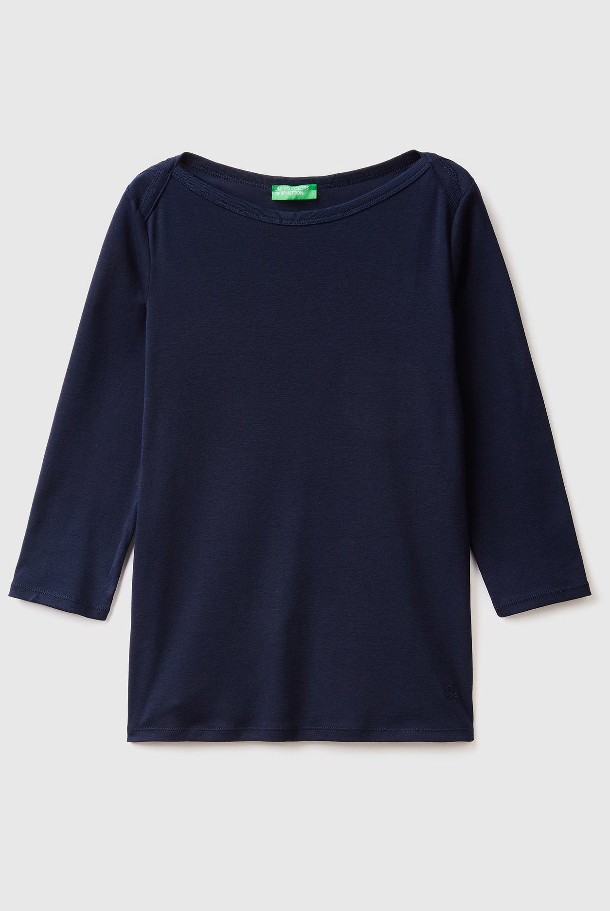 يونايتد كولورز اوف بينيتون تيشيرت برقبة دائرية من القطن الخالص 100% نسائي