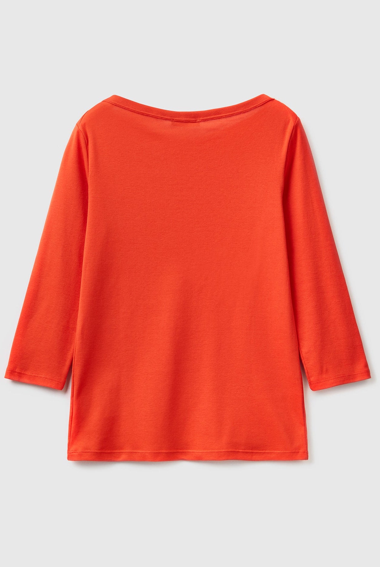 يونايتد كولورز اوف بينيتون تيشيرت برقبة دائرية من القطن الخالص 100% نسائي